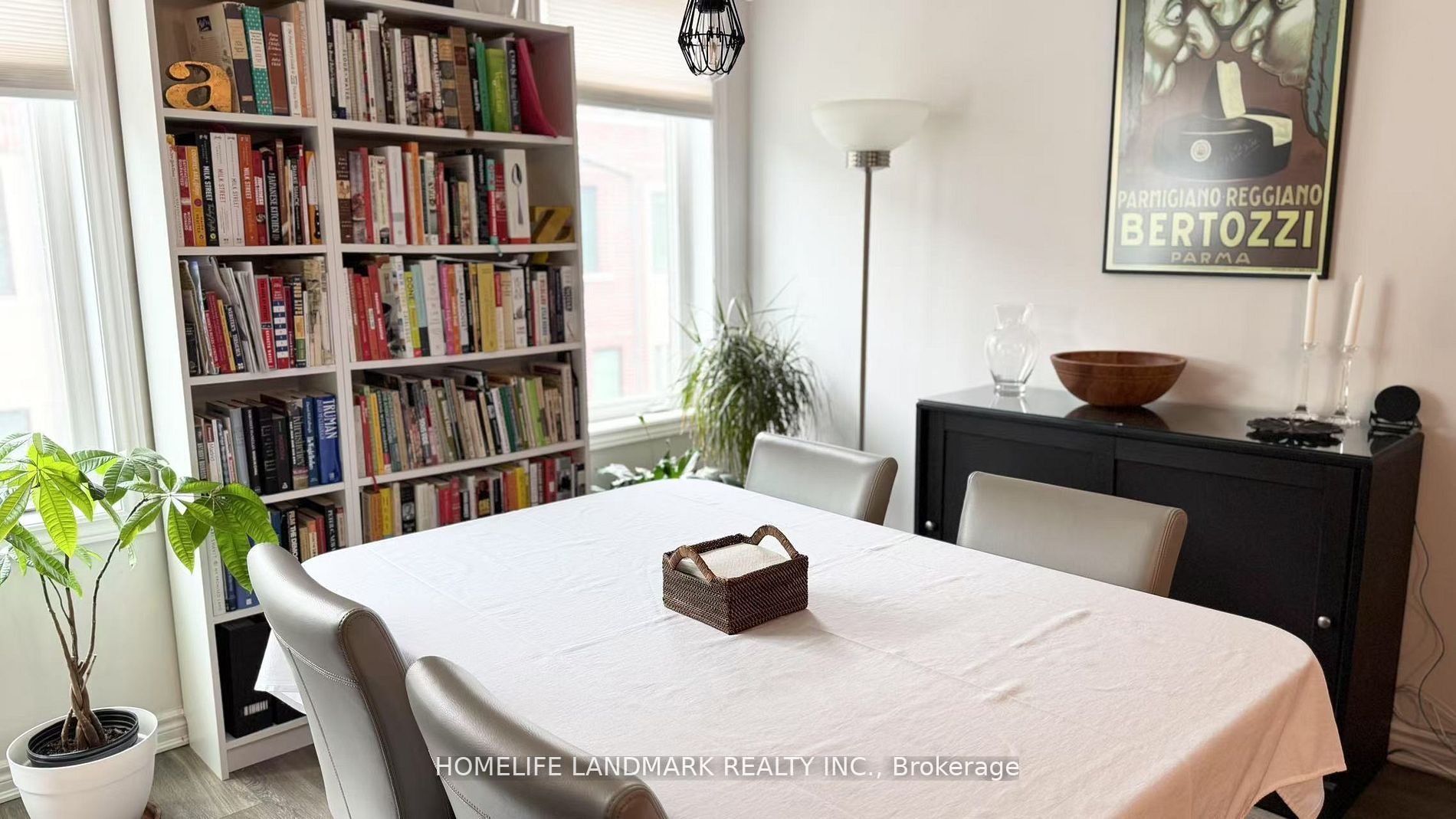 95 Eastwood Park Gardens 27