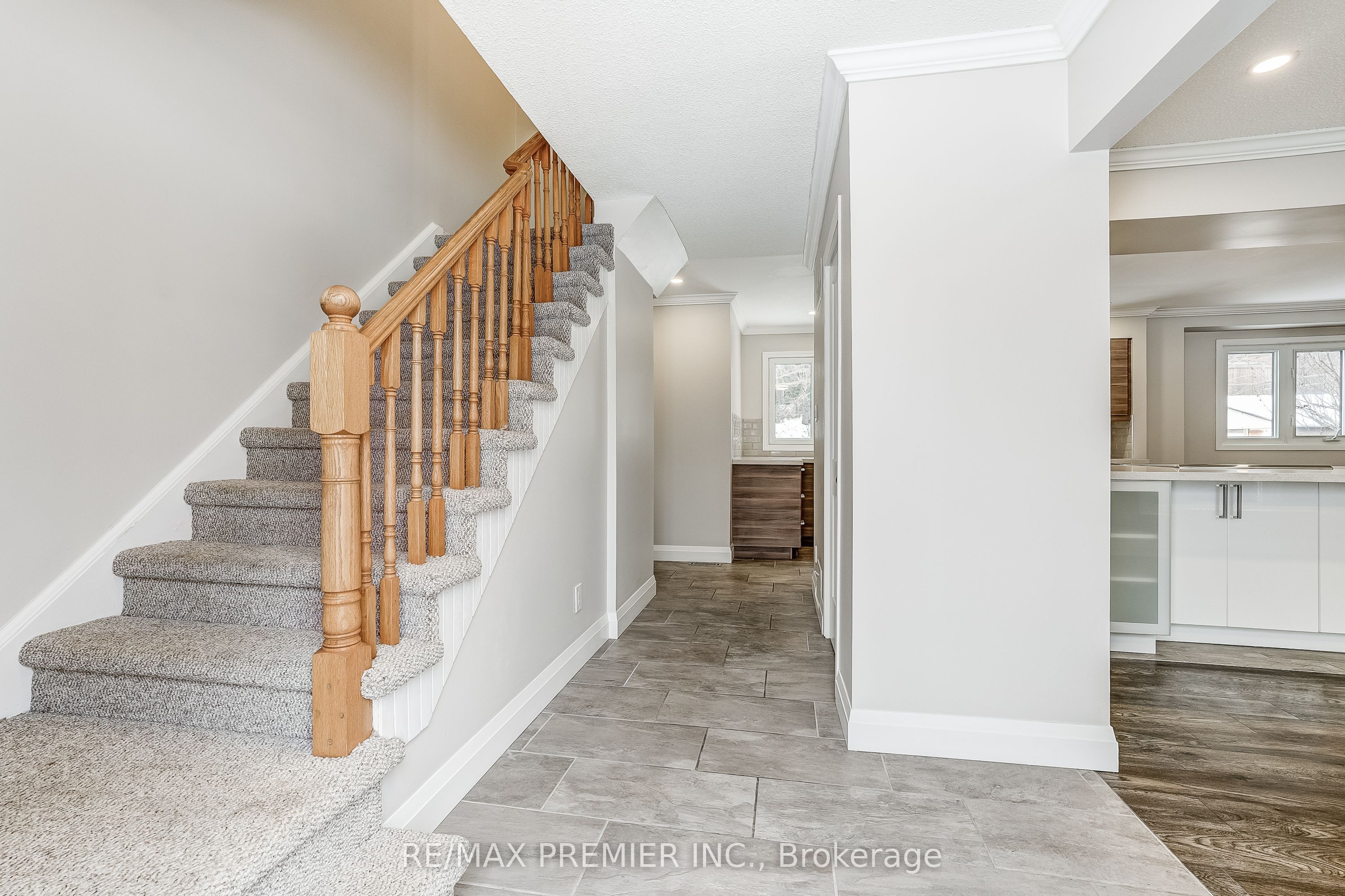 2395 Benedet Drive