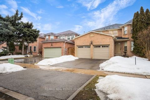 5580 Millbrook Lane E Mississauga ON L5M 3X9