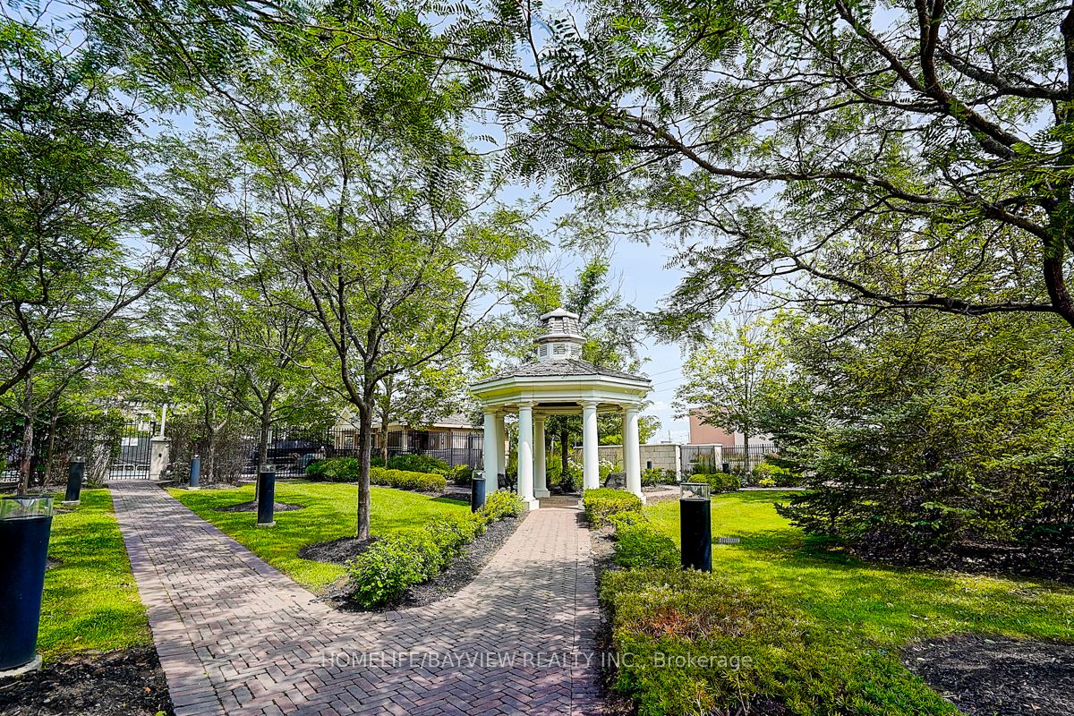 111 Civic Square Gate 216