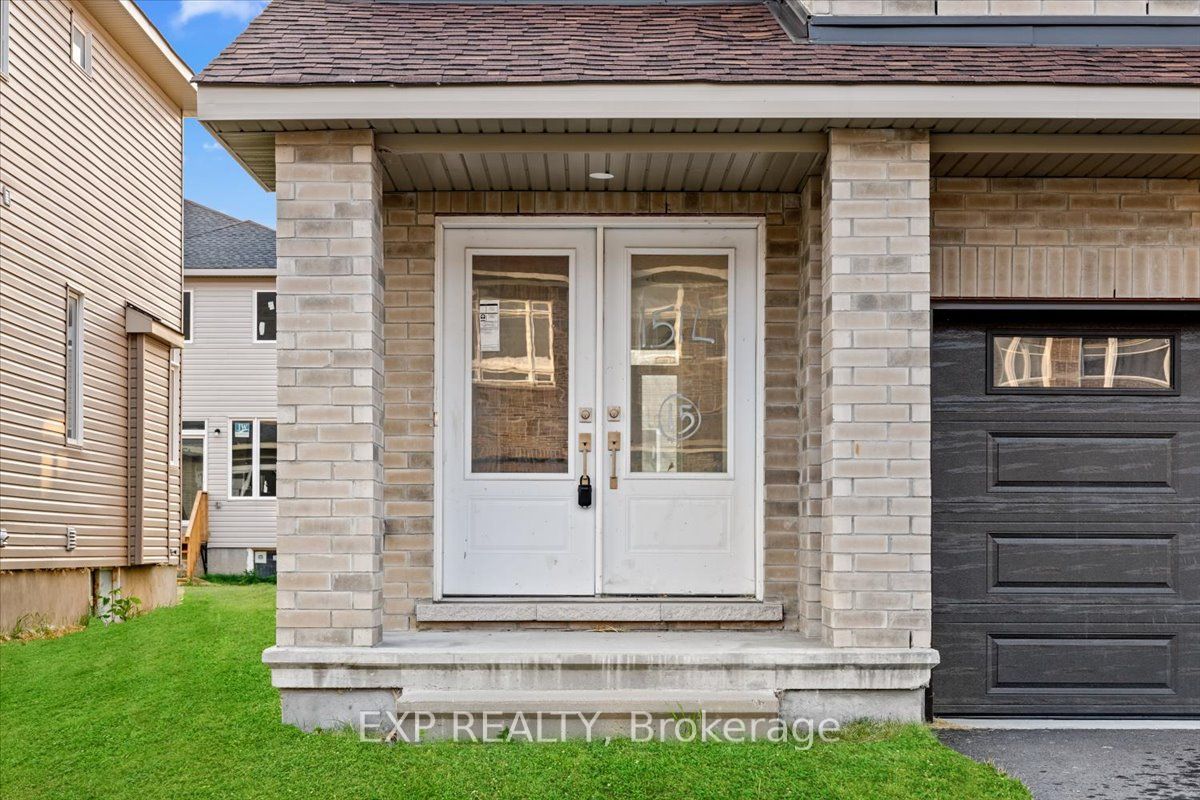 15 Reynolds Avenue