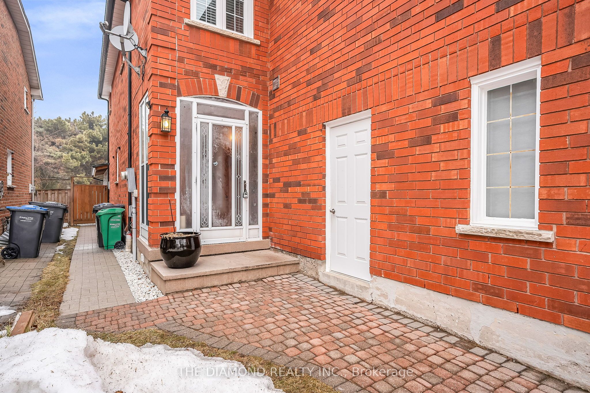 5490 Antrex Crescent