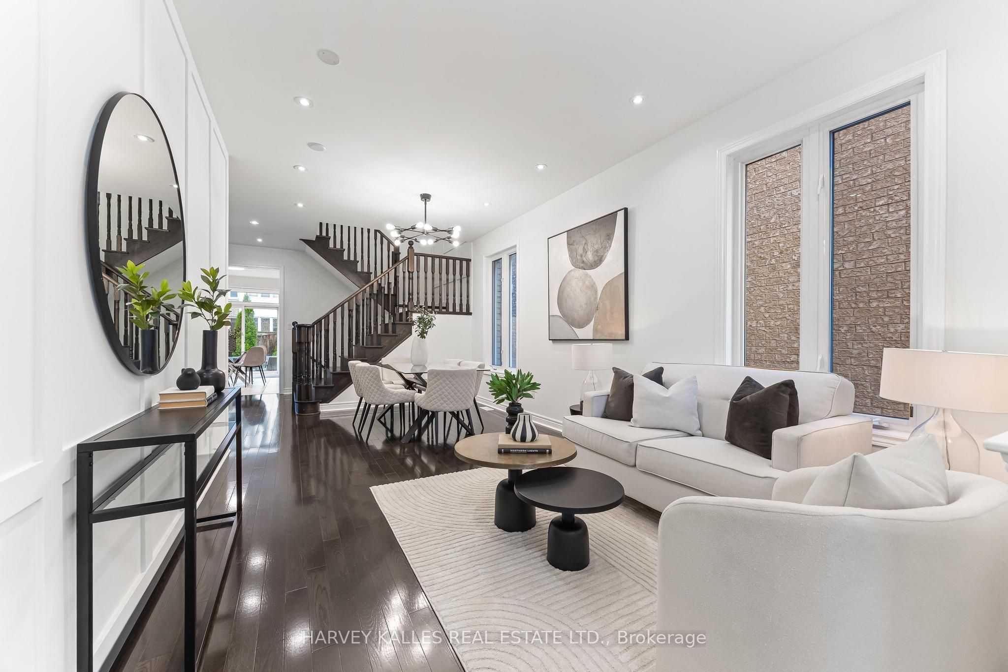 46 Grayleaf Drive
