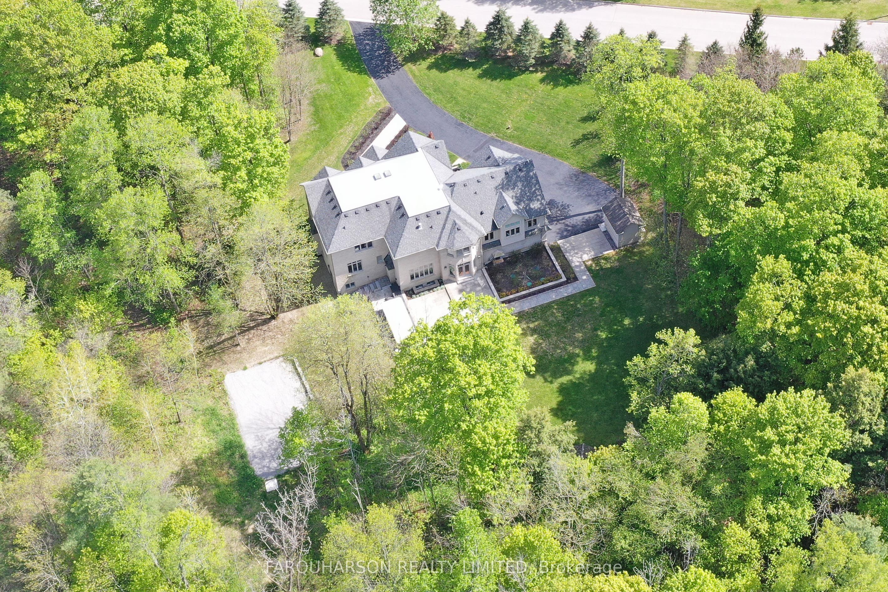 19 Glenhill Trail