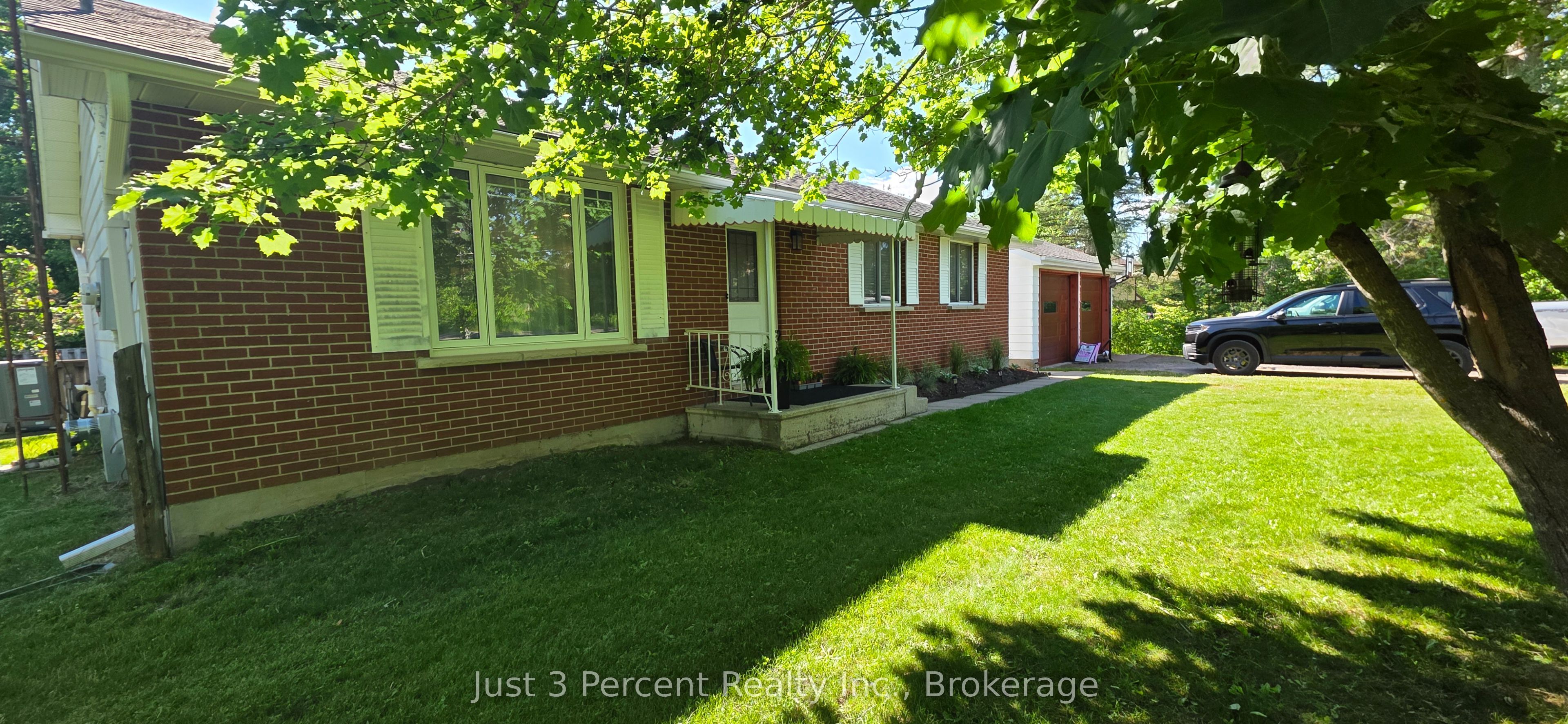 2224 Fieldview Drive