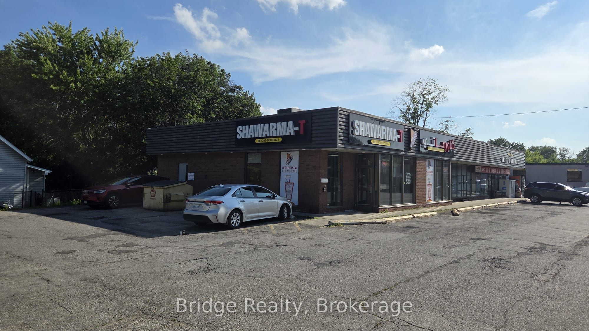 228 Dundas Street