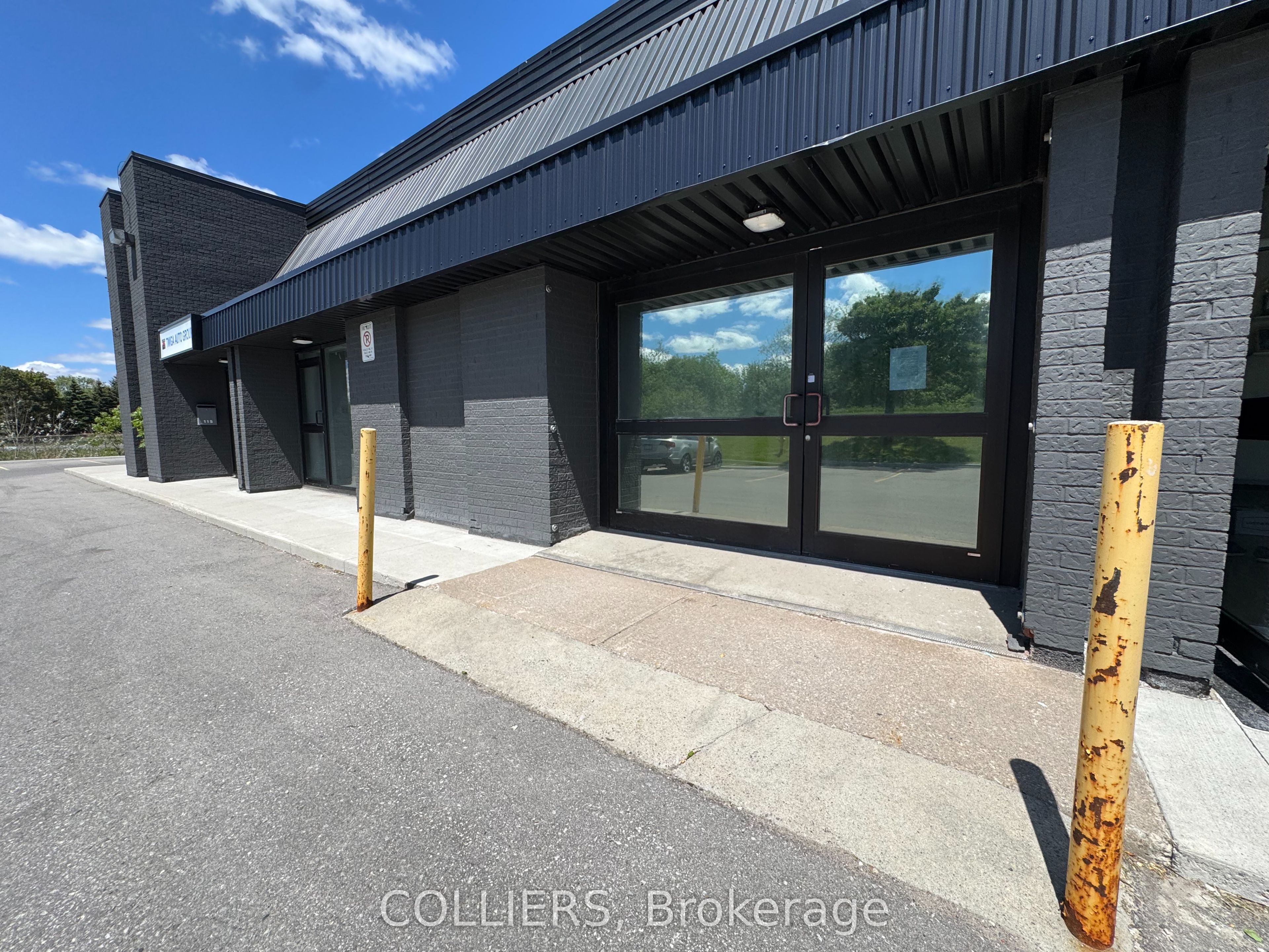 2600 John Street 115-118