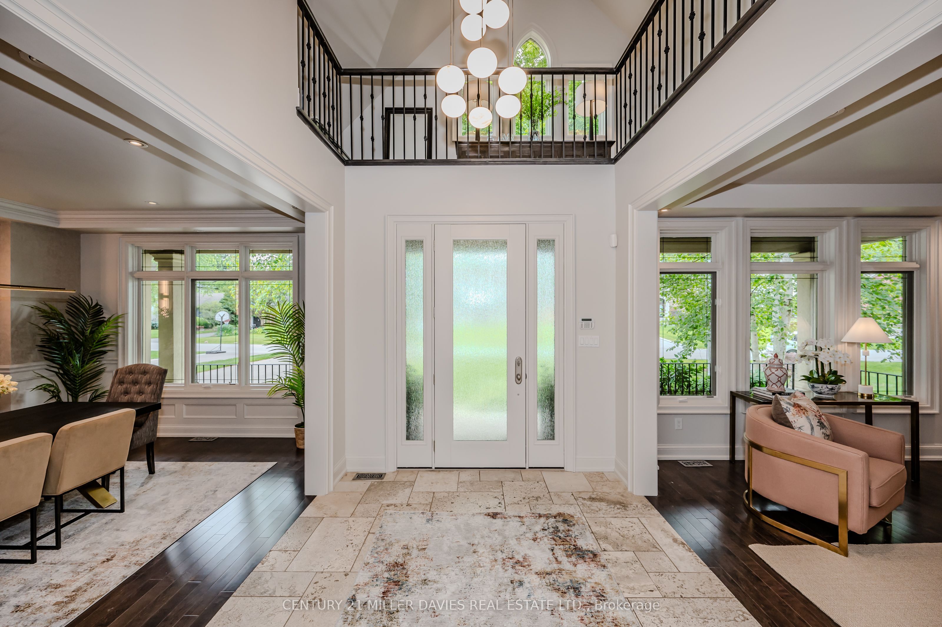 249 Lakeside Avenue
