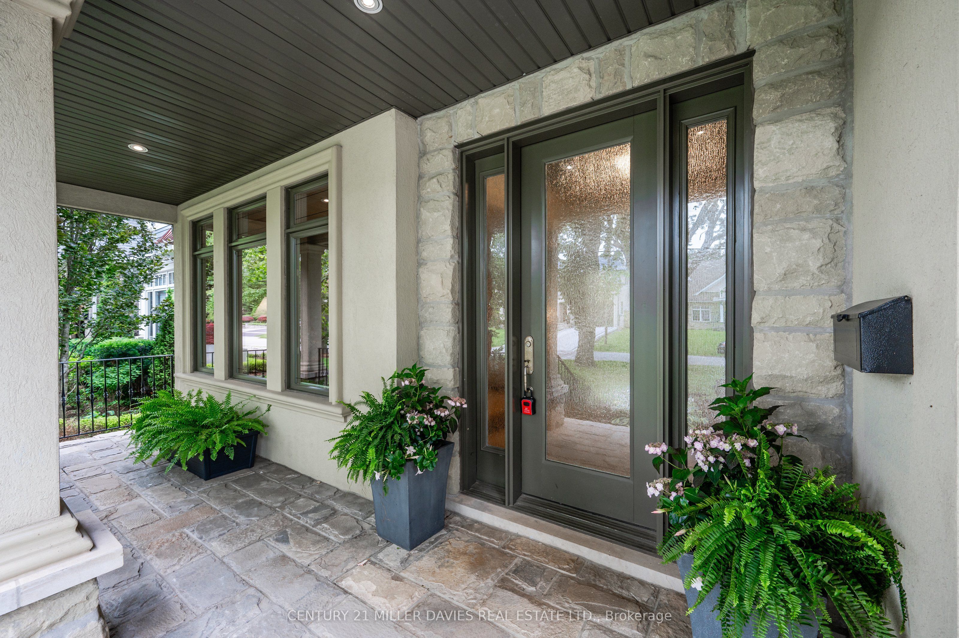 249 Lakeside Avenue
