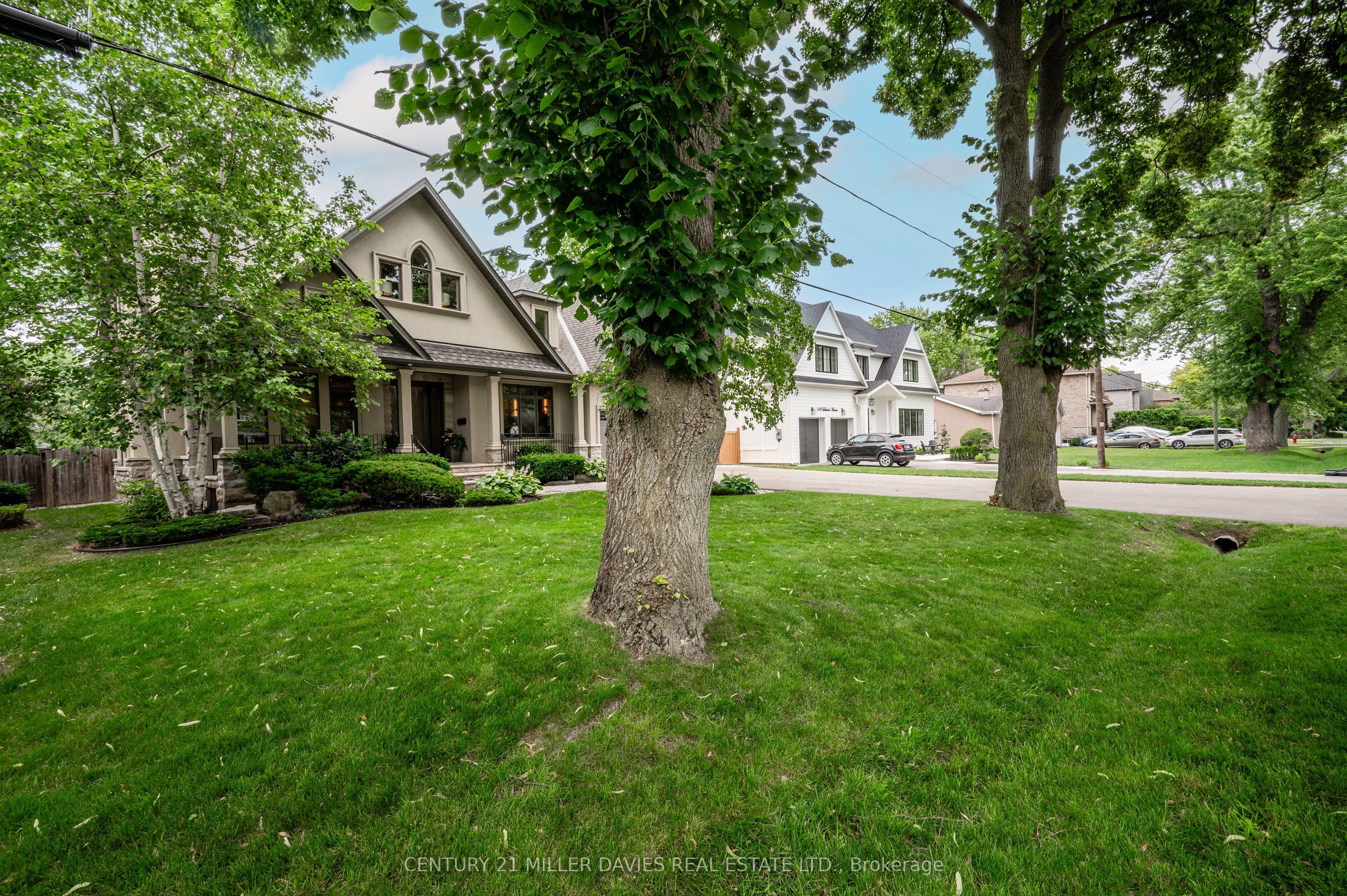 249 Lakeside Avenue