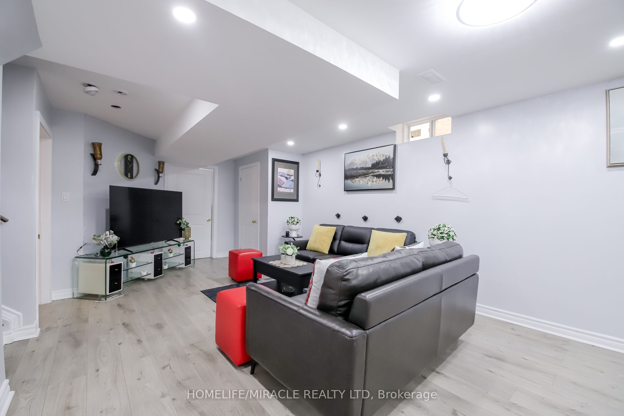 1301 Apollo Street