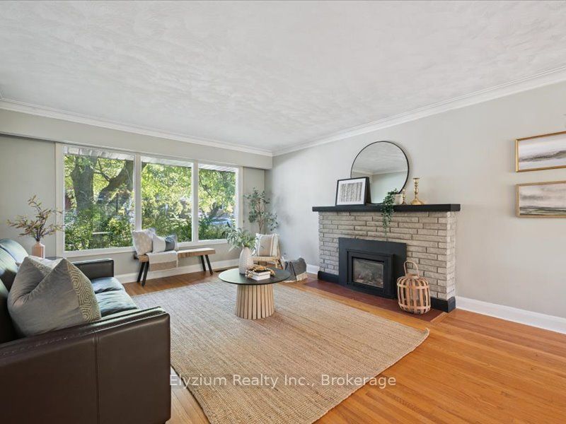 3 Caledonia Street