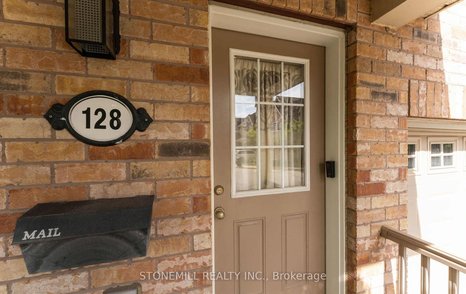 5255 Palmetto Place 128