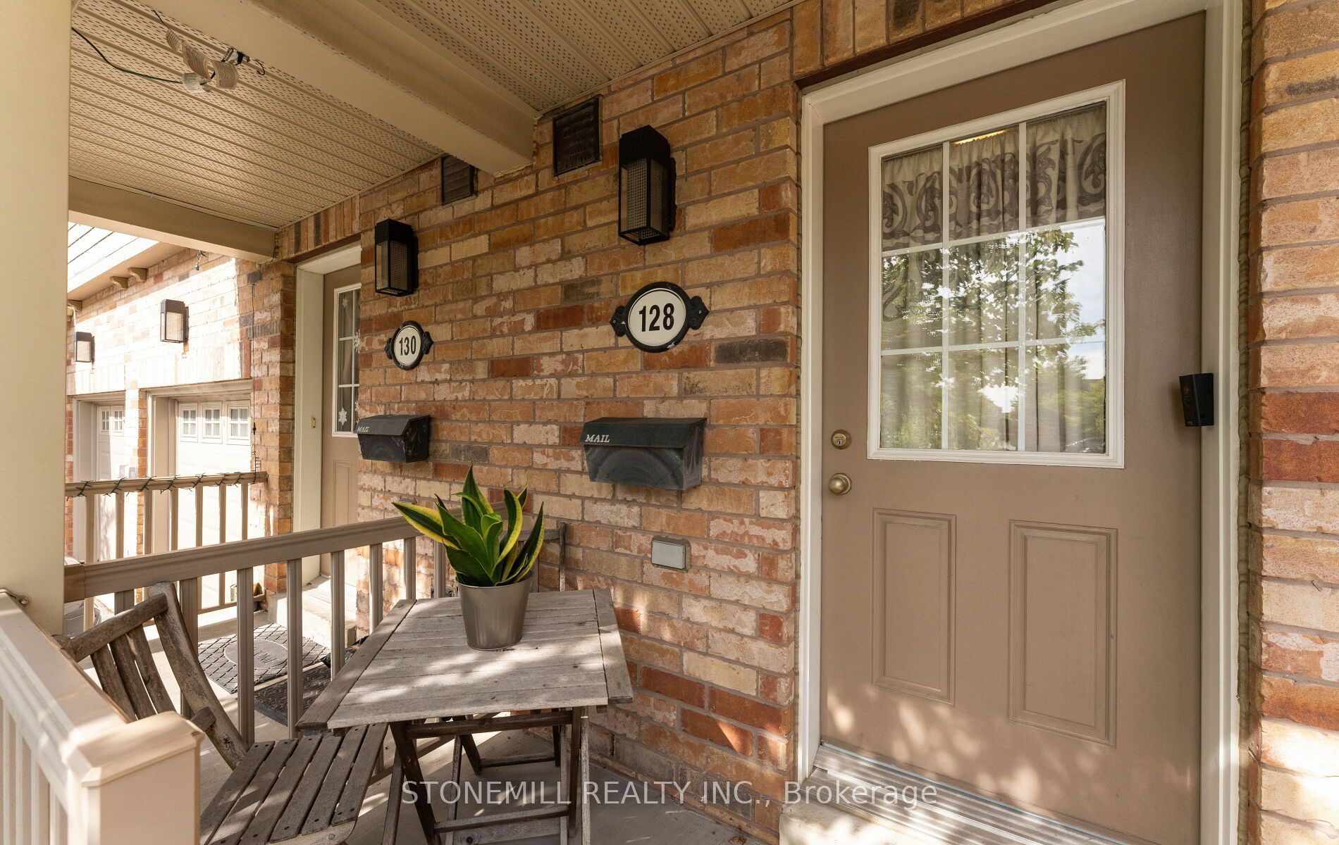 5255 Palmetto Place 128