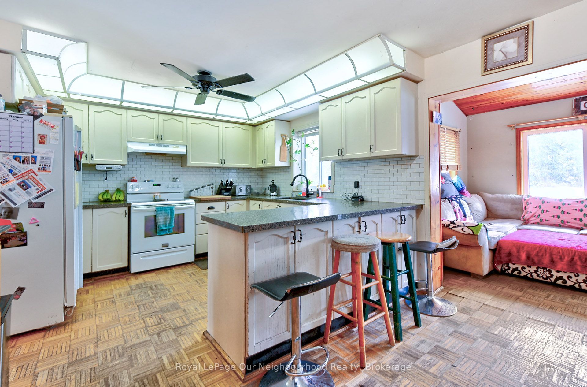 563 Cam Fella Boulevard