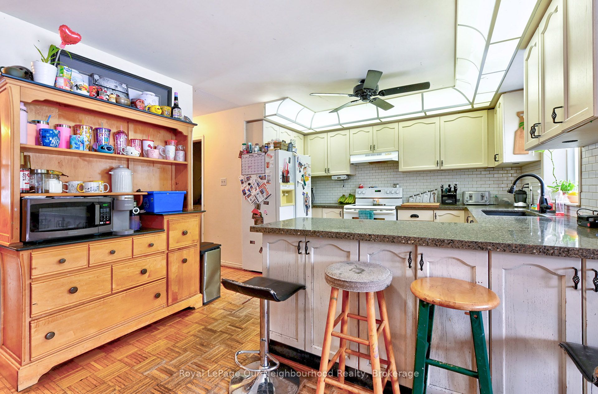 563 Cam Fella Boulevard