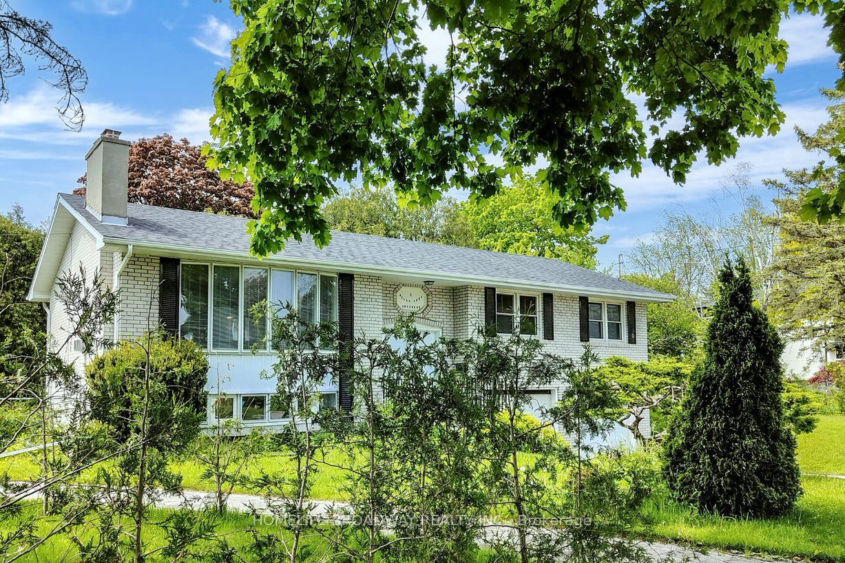 1 Billy Joel Crescent