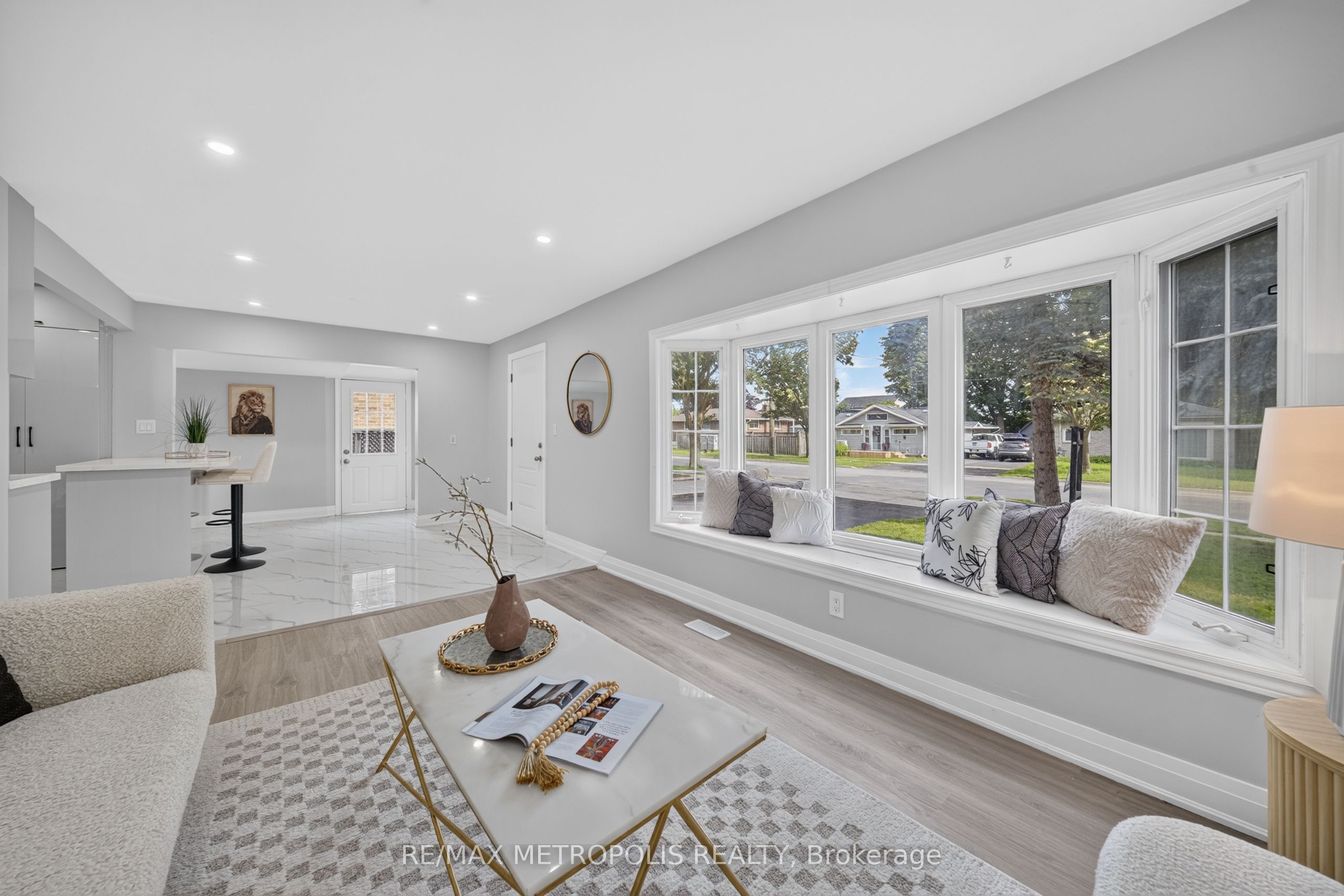 208 Palmerston Avenue