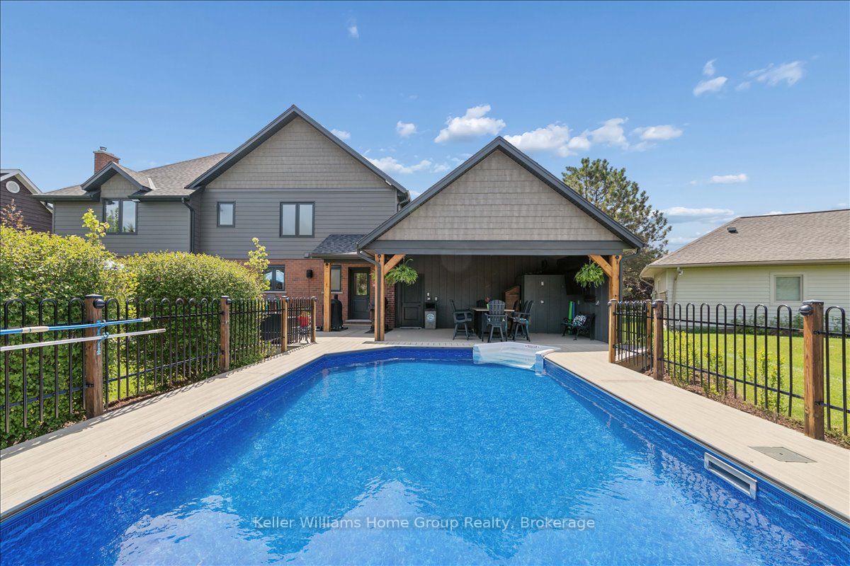 8 Stonefield Drive