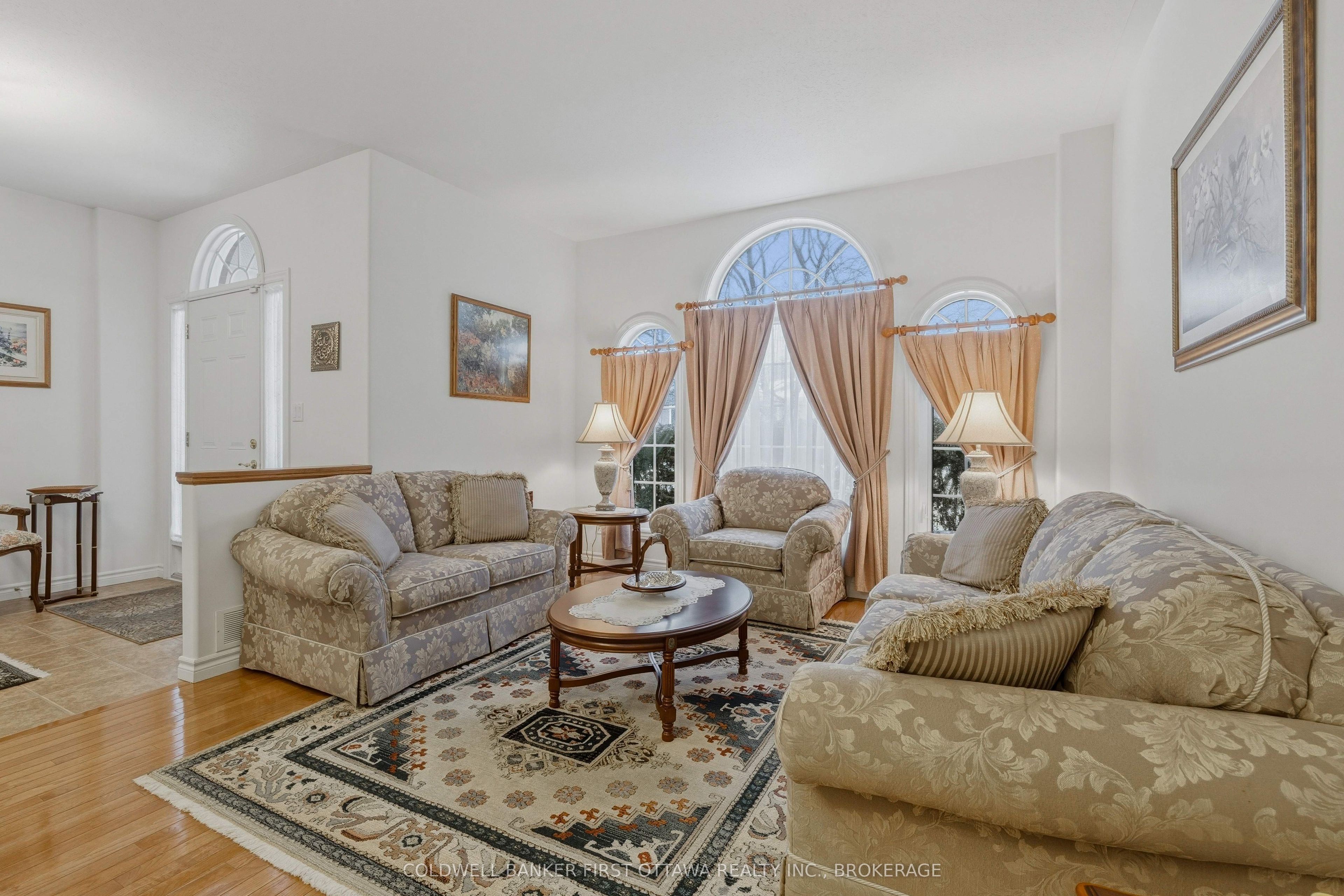 335 Ellesmeer Avenue