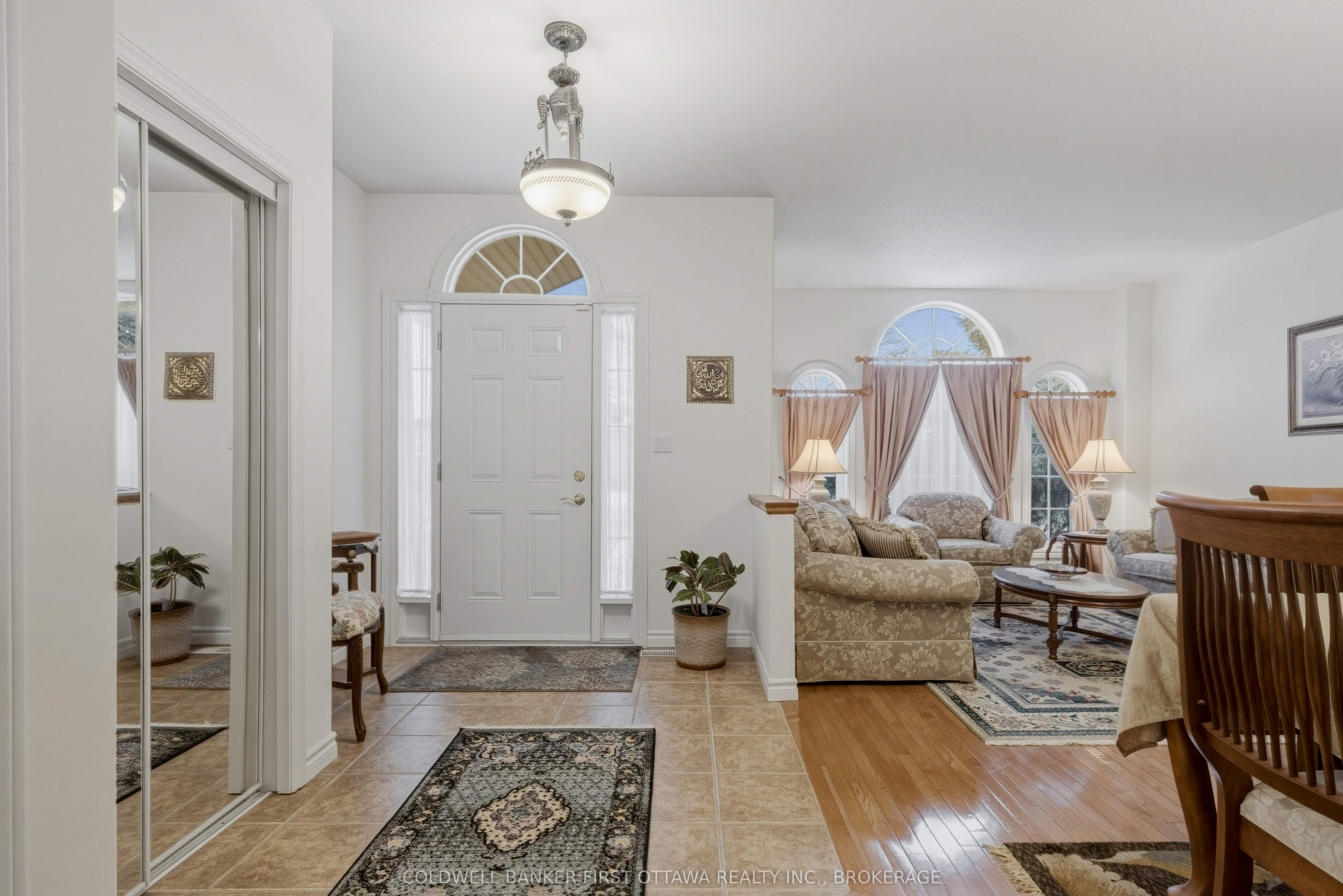 335 Ellesmeer Avenue