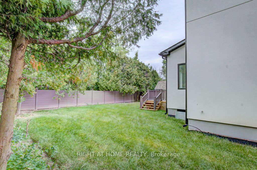 1165 Pinegrove Road