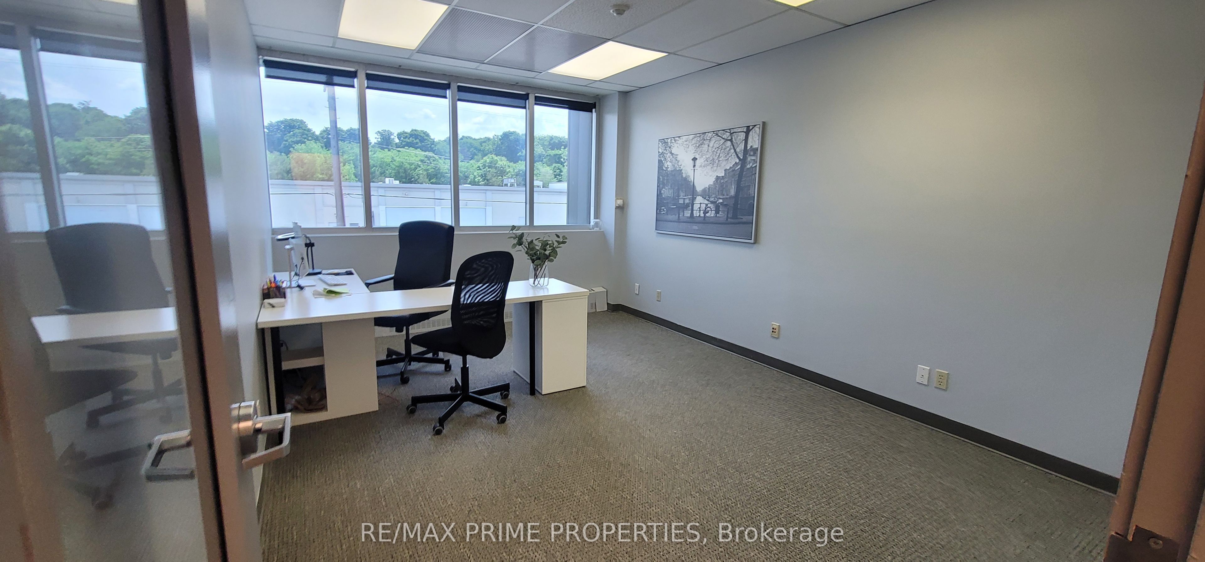 485 Industrial Avenue 17