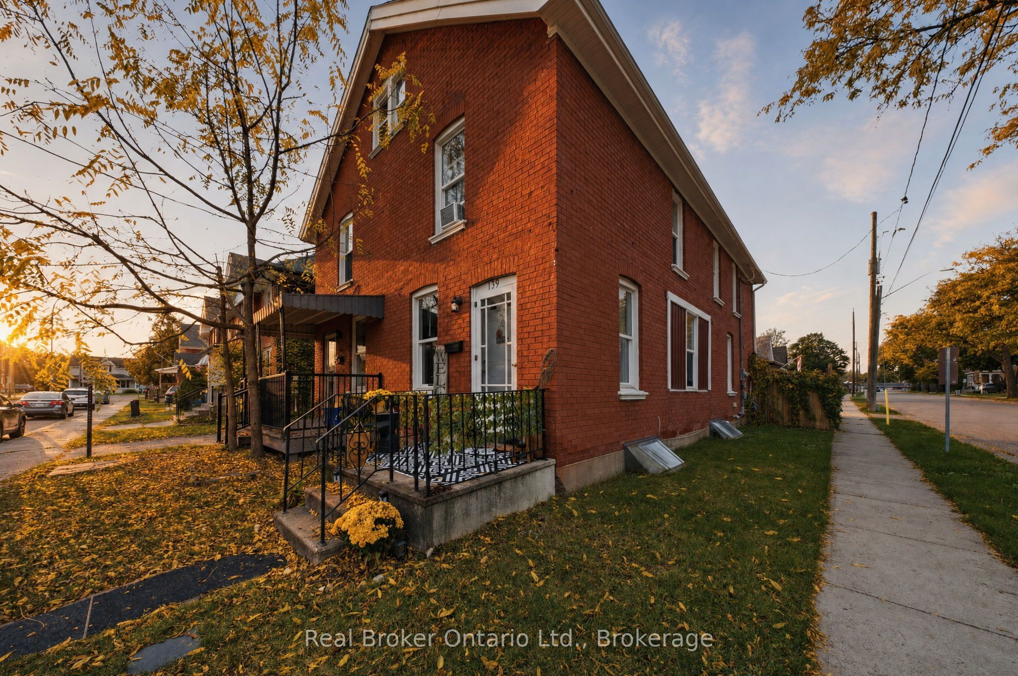 139 Superior Street
