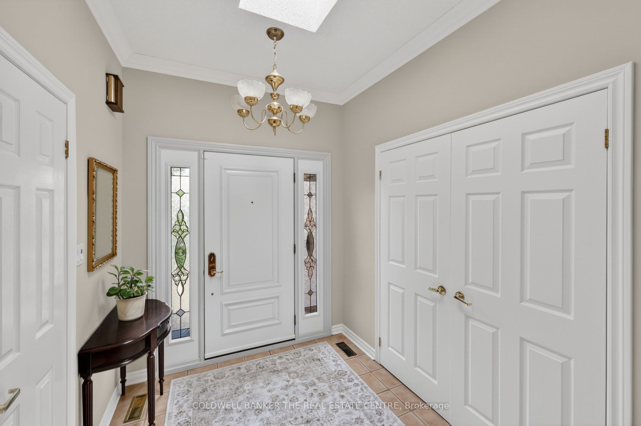 274 Kirby Crescent