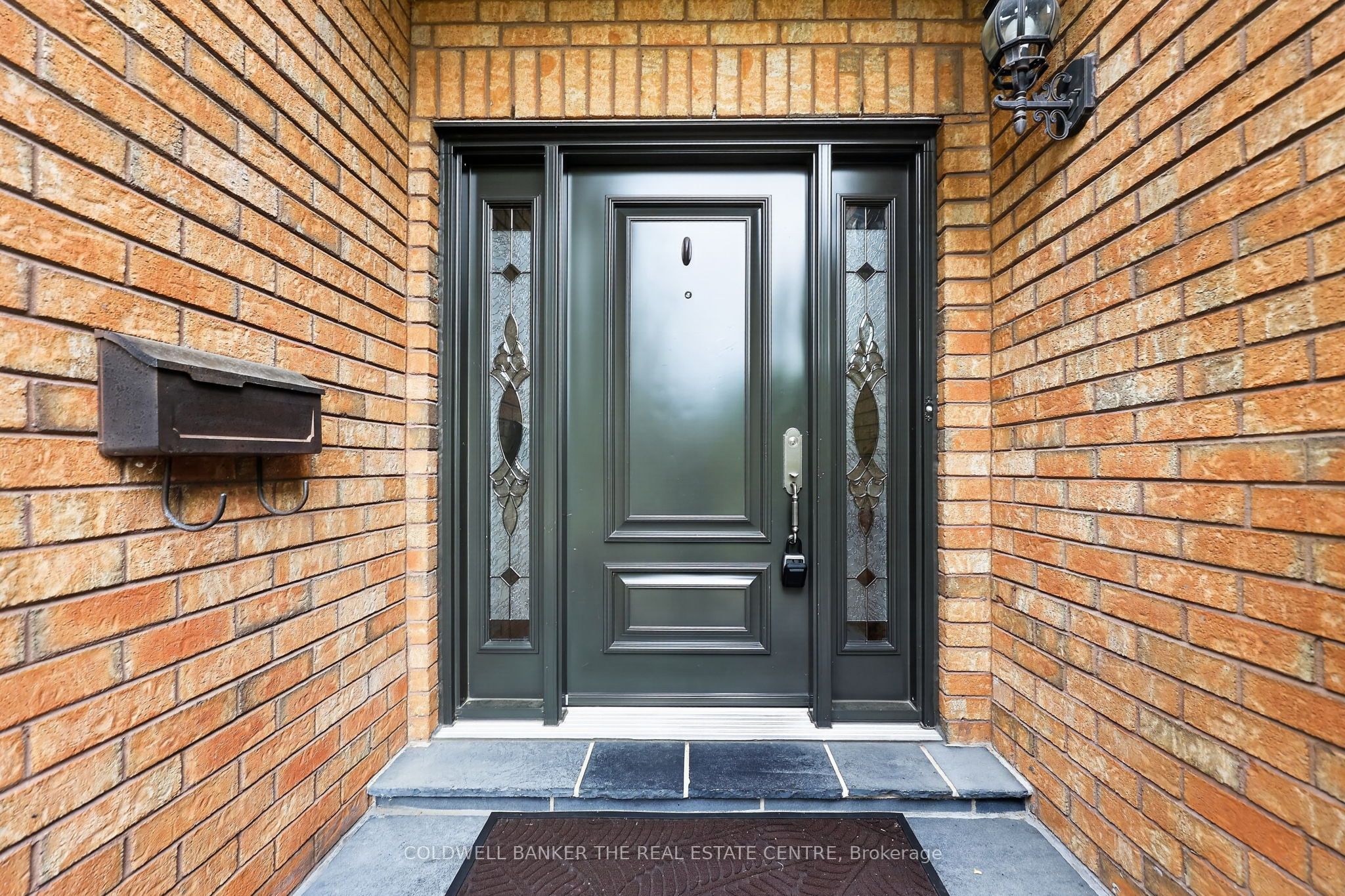 274 Kirby Crescent