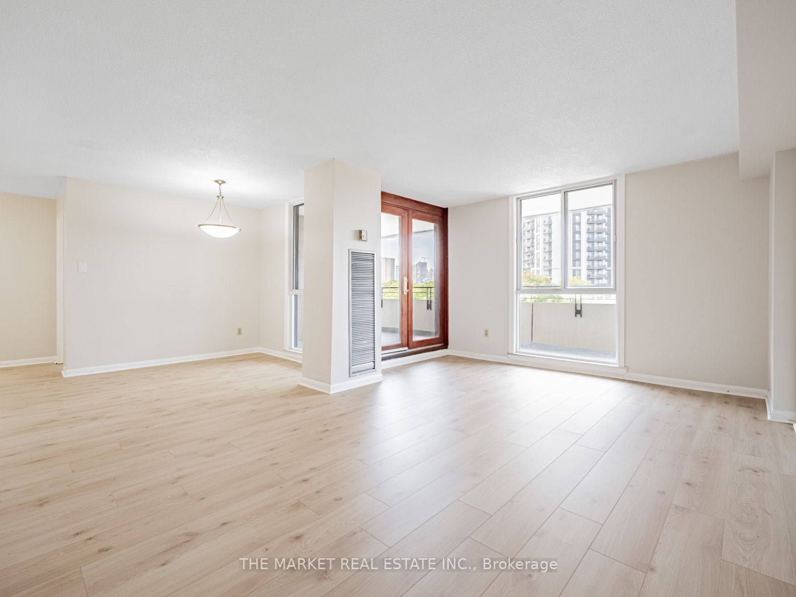 1320 Mississauga Valley Boulevard 507