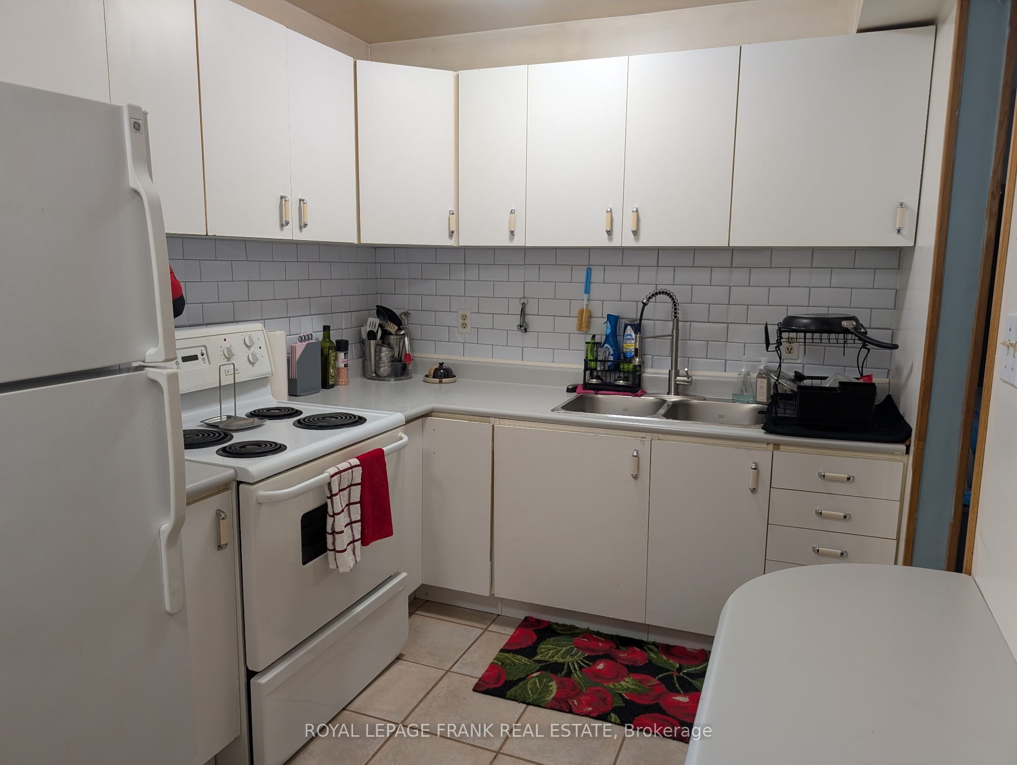 101 Dovedale Drive 26