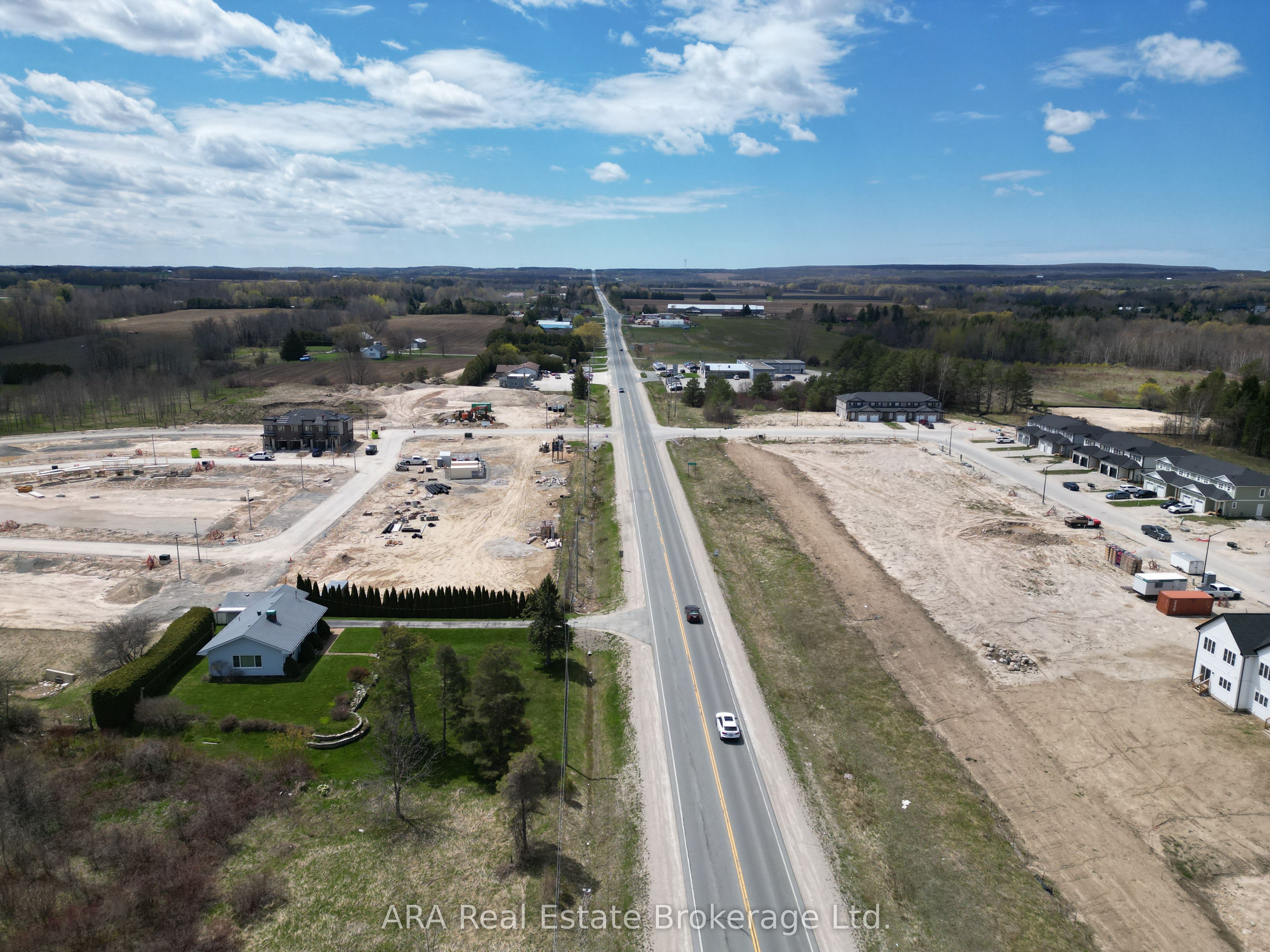 206104 26 Highway W