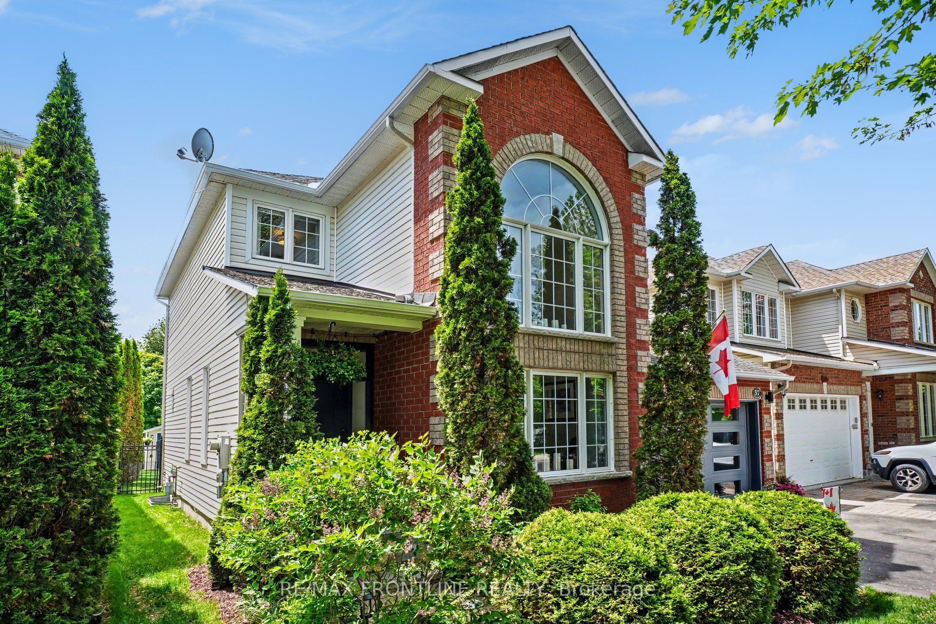 37 Calderwood Way