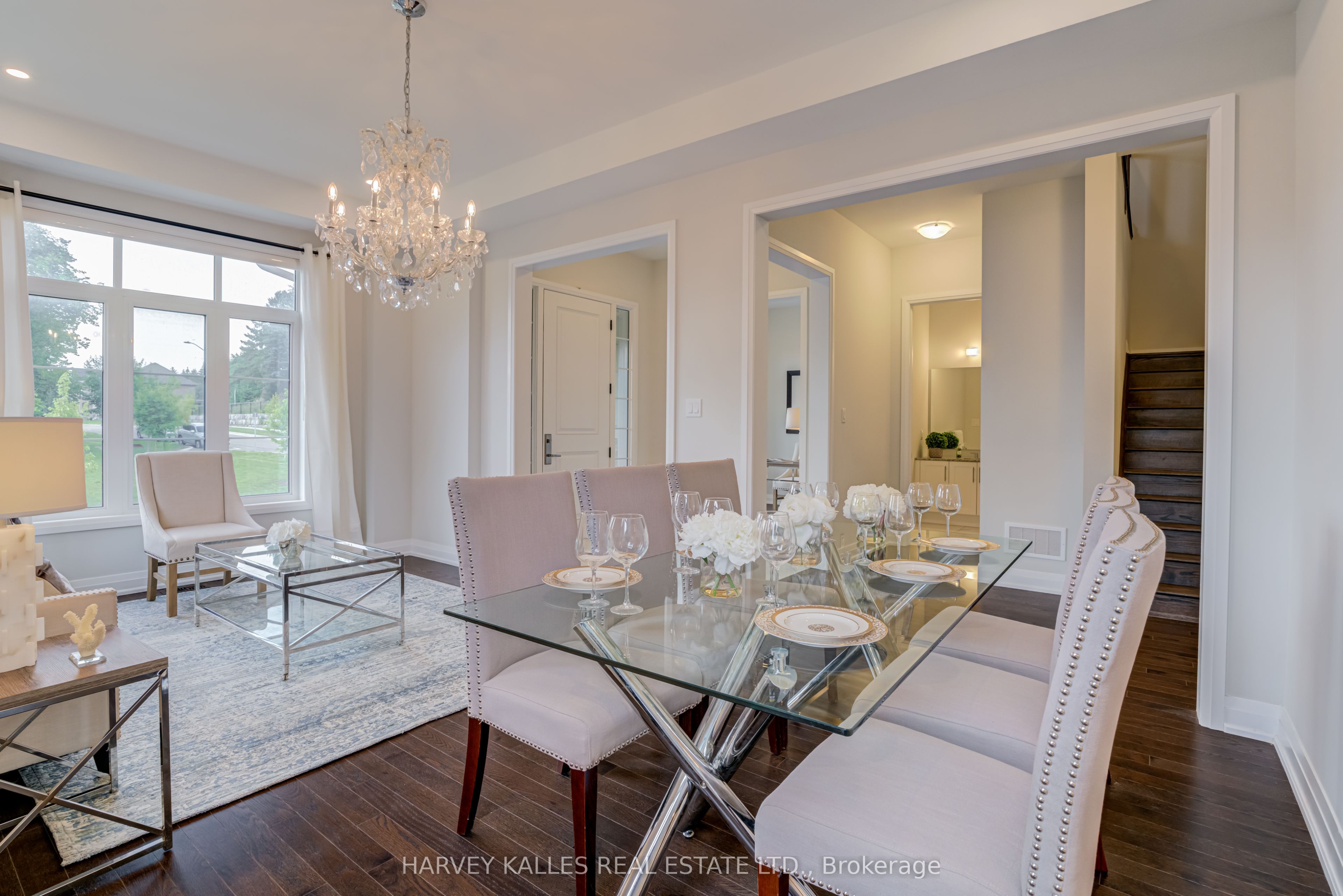 6 Dennis Reed Court