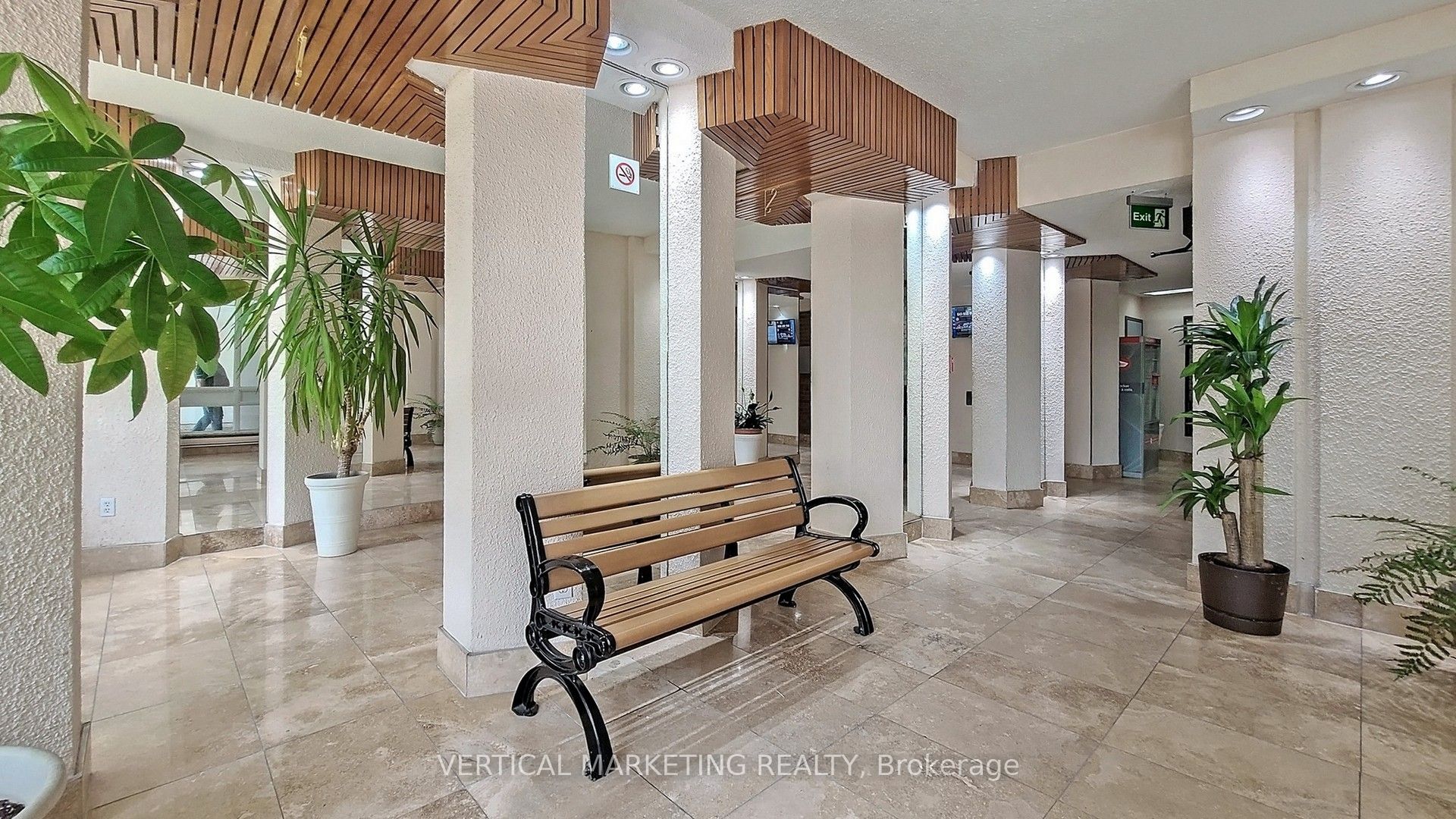20 Gilder Drive E PH07