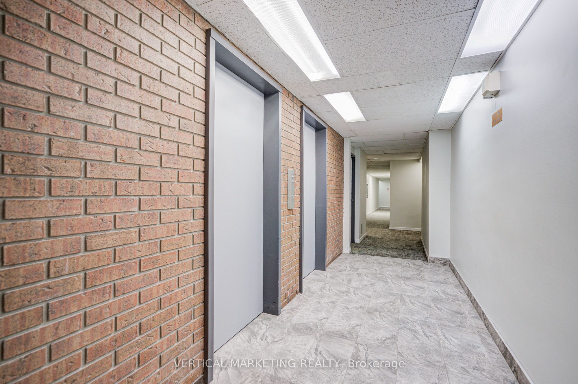 20 Gilder Drive E PH07