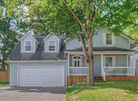 92 Adam Street Cambridge ON N3C 2K6