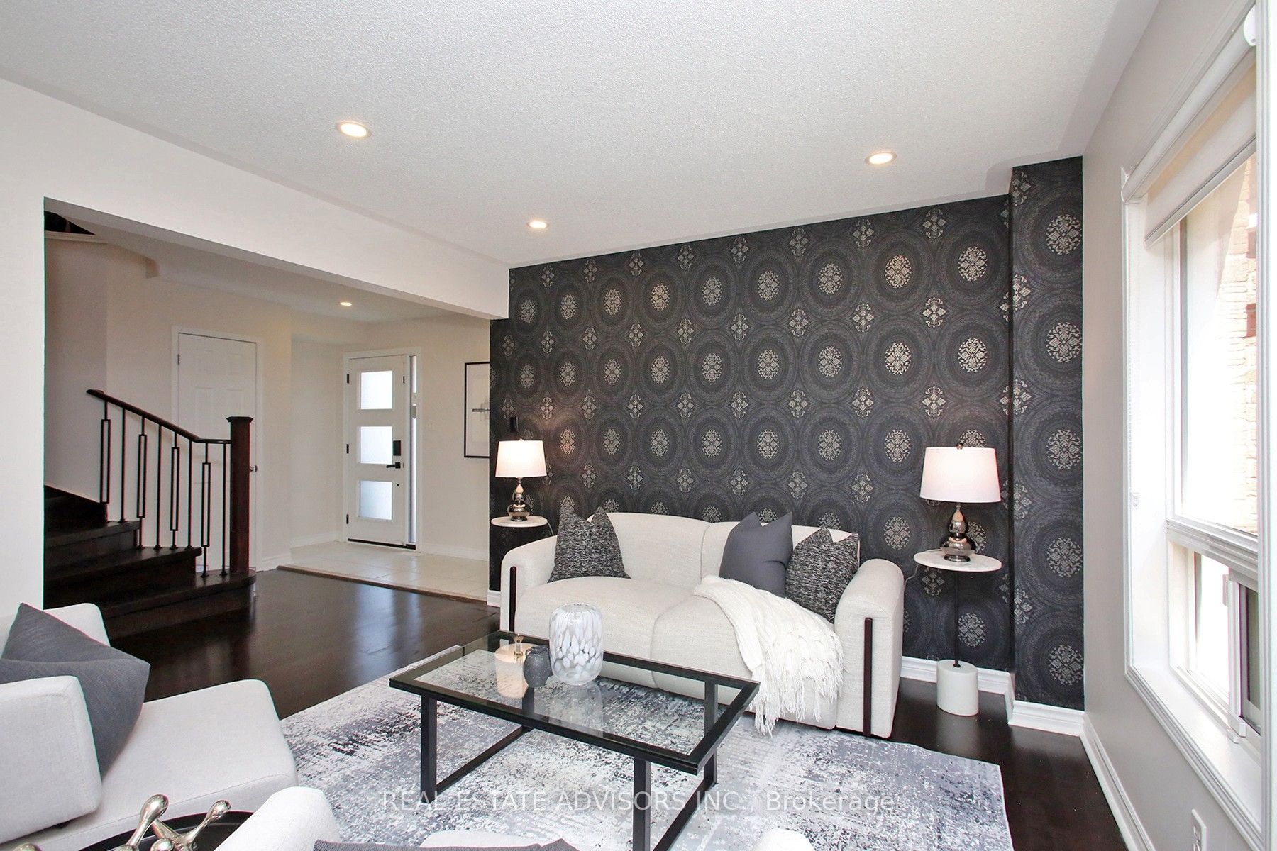 5215 Marblewood Drive