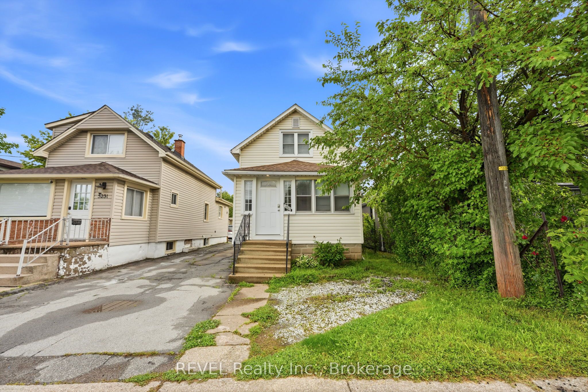 5227 Kitchener Street