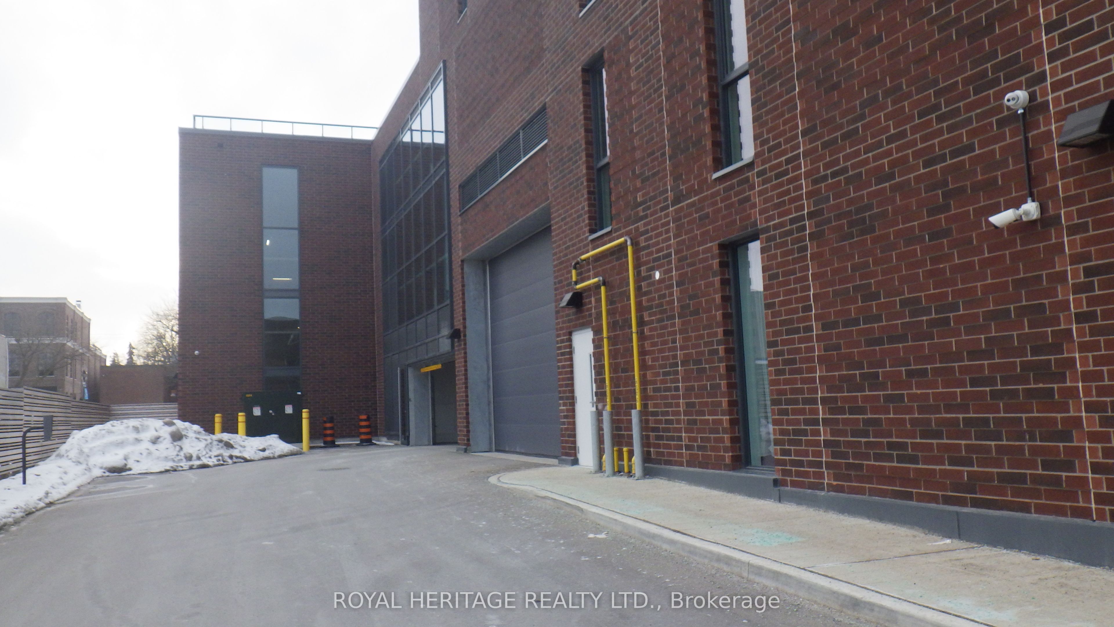 201 Brock Street S 602