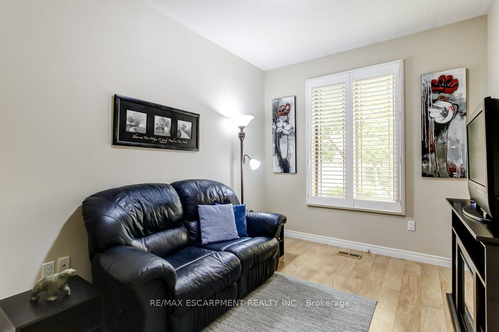 20 Isherwood Avenue 109