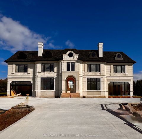 125 Parr Place Vaughan ON L4J 8L1