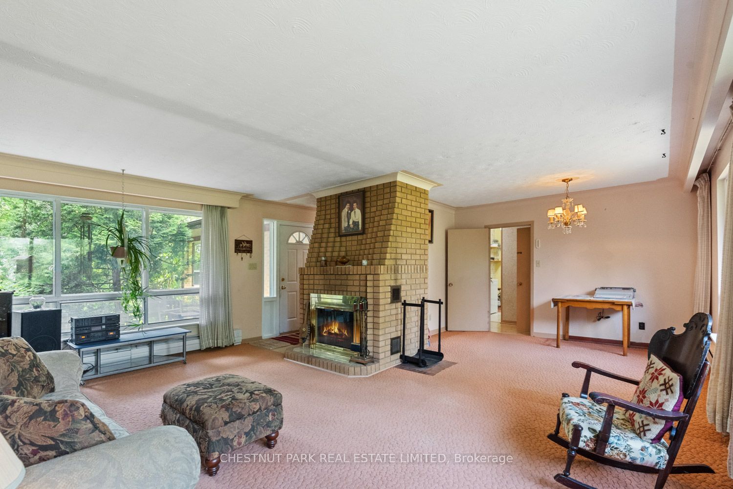 2 Gallacher Avenue