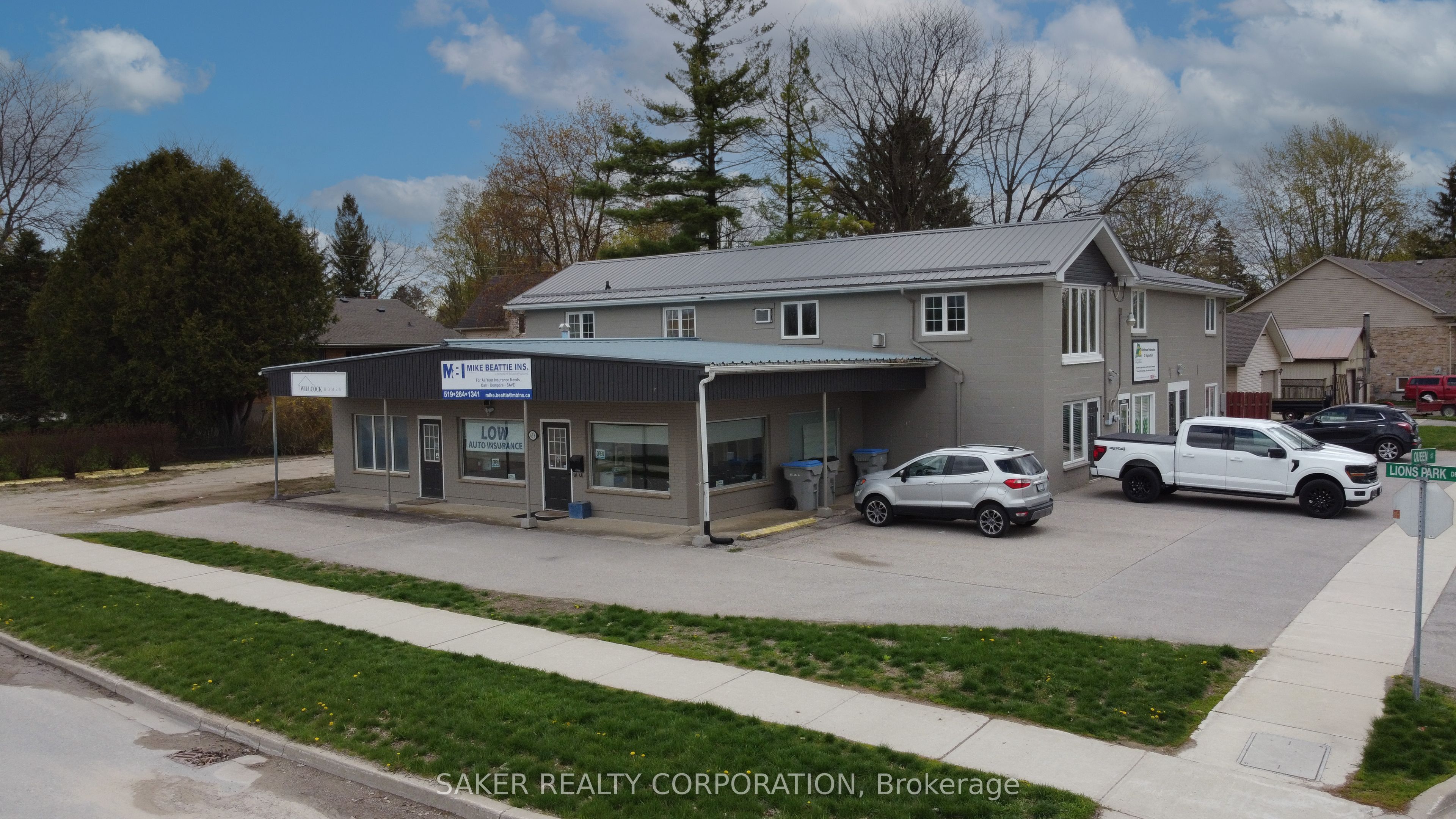 633 Lions Park Drive