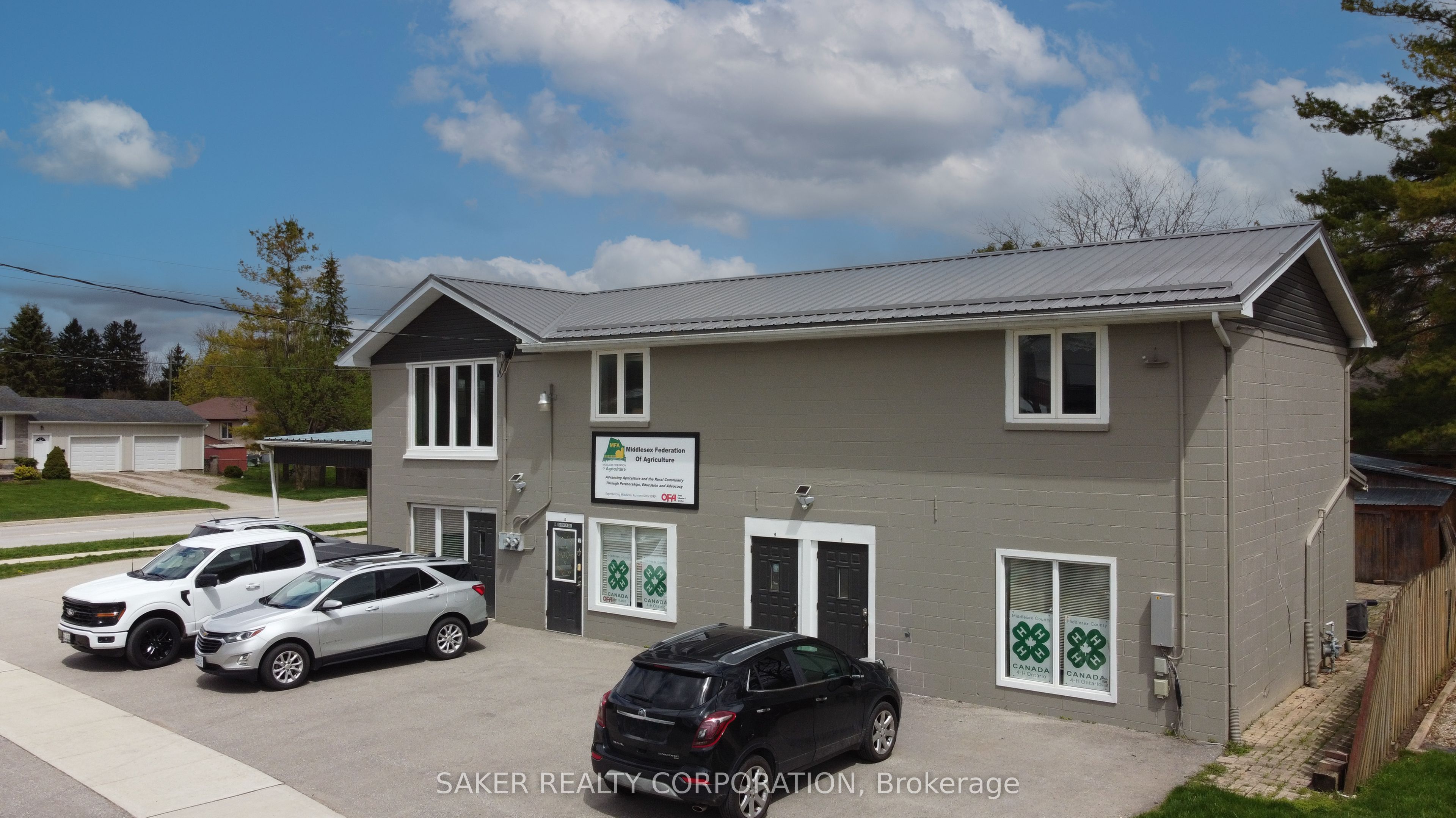 633 Lions Park Drive