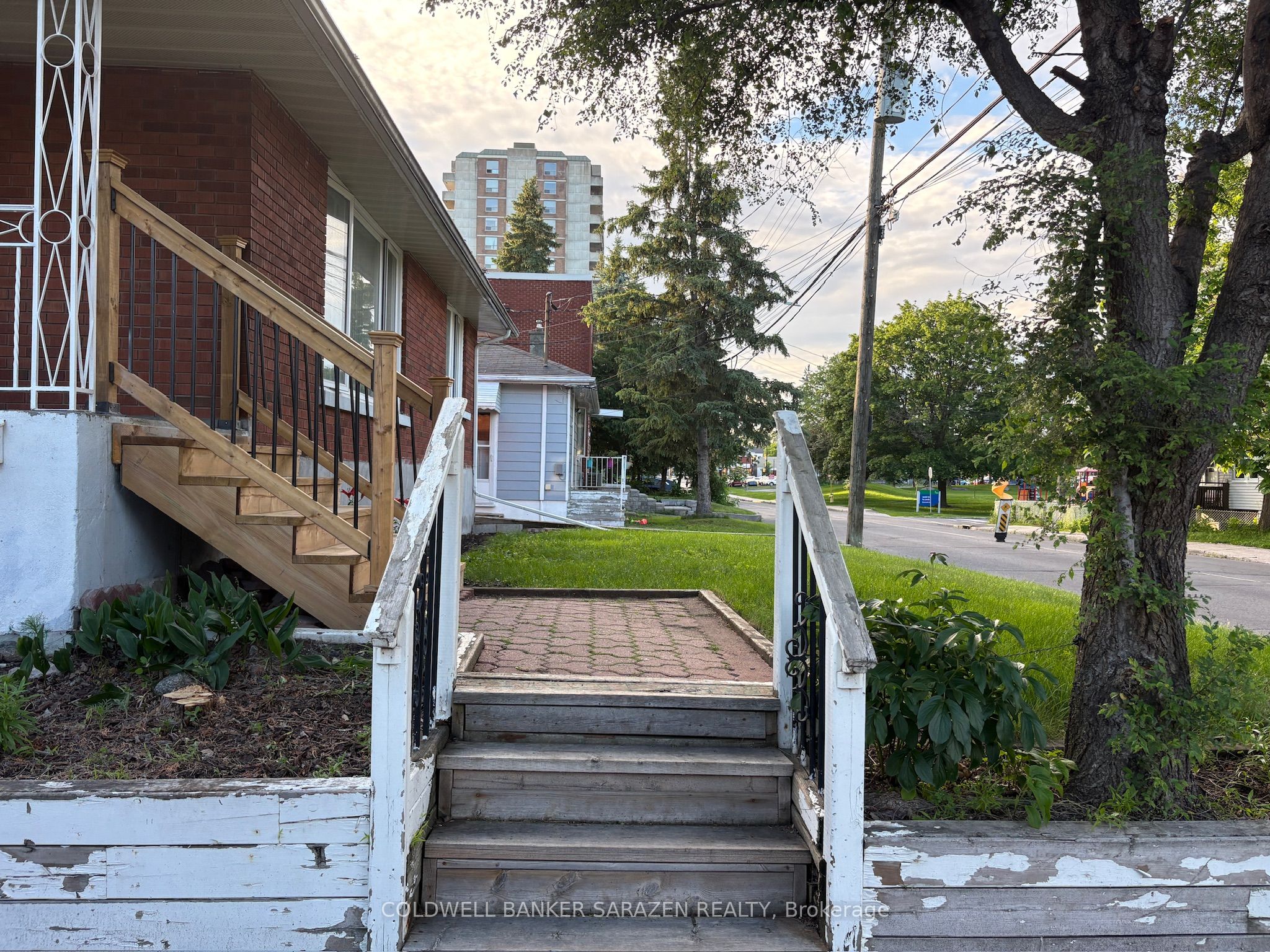316 Lafontaine Avenue