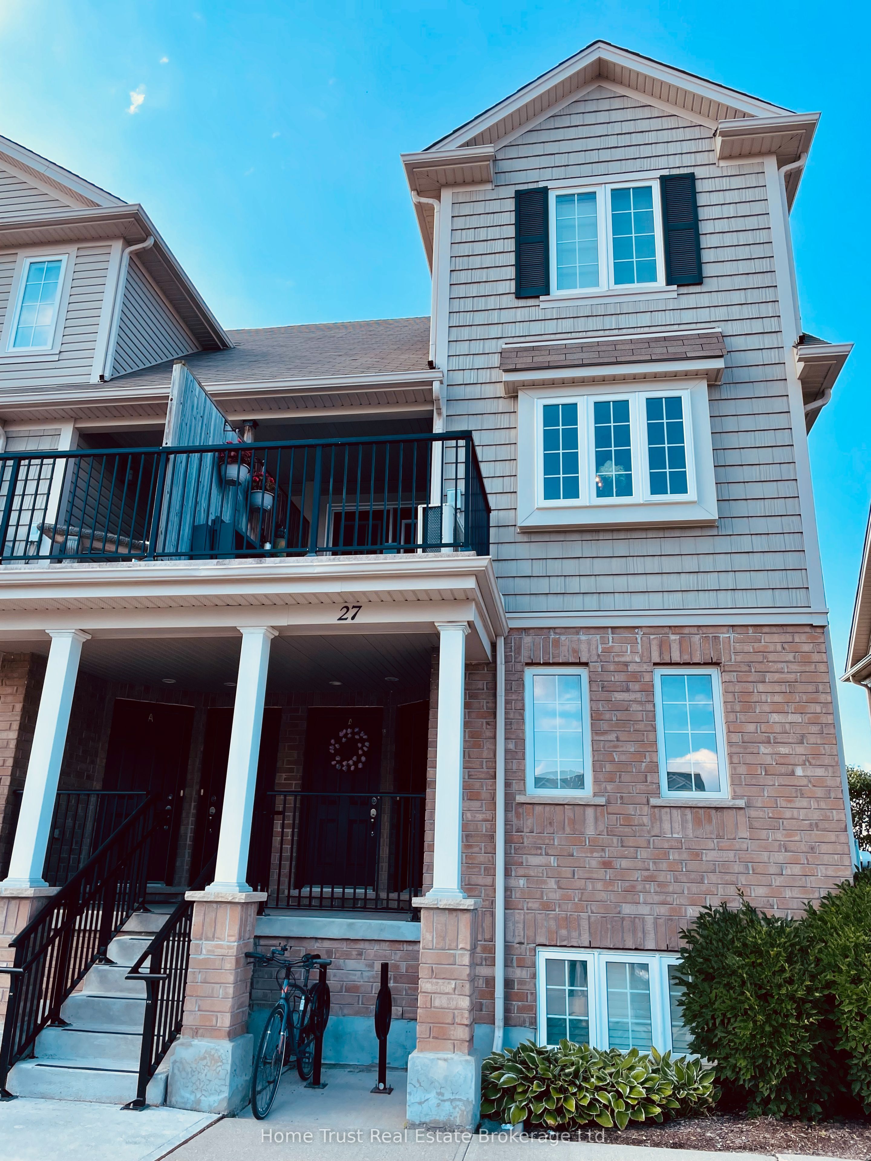 15 Carere Crescent 27A