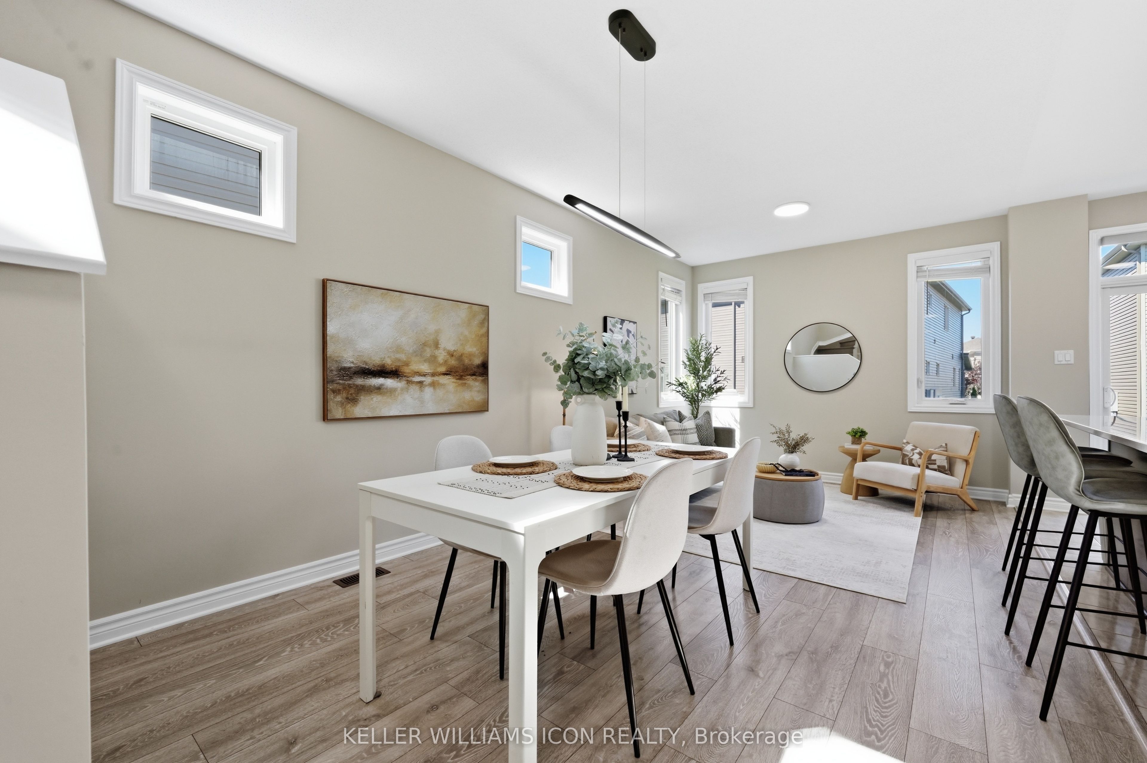 235 BANDELIER Way