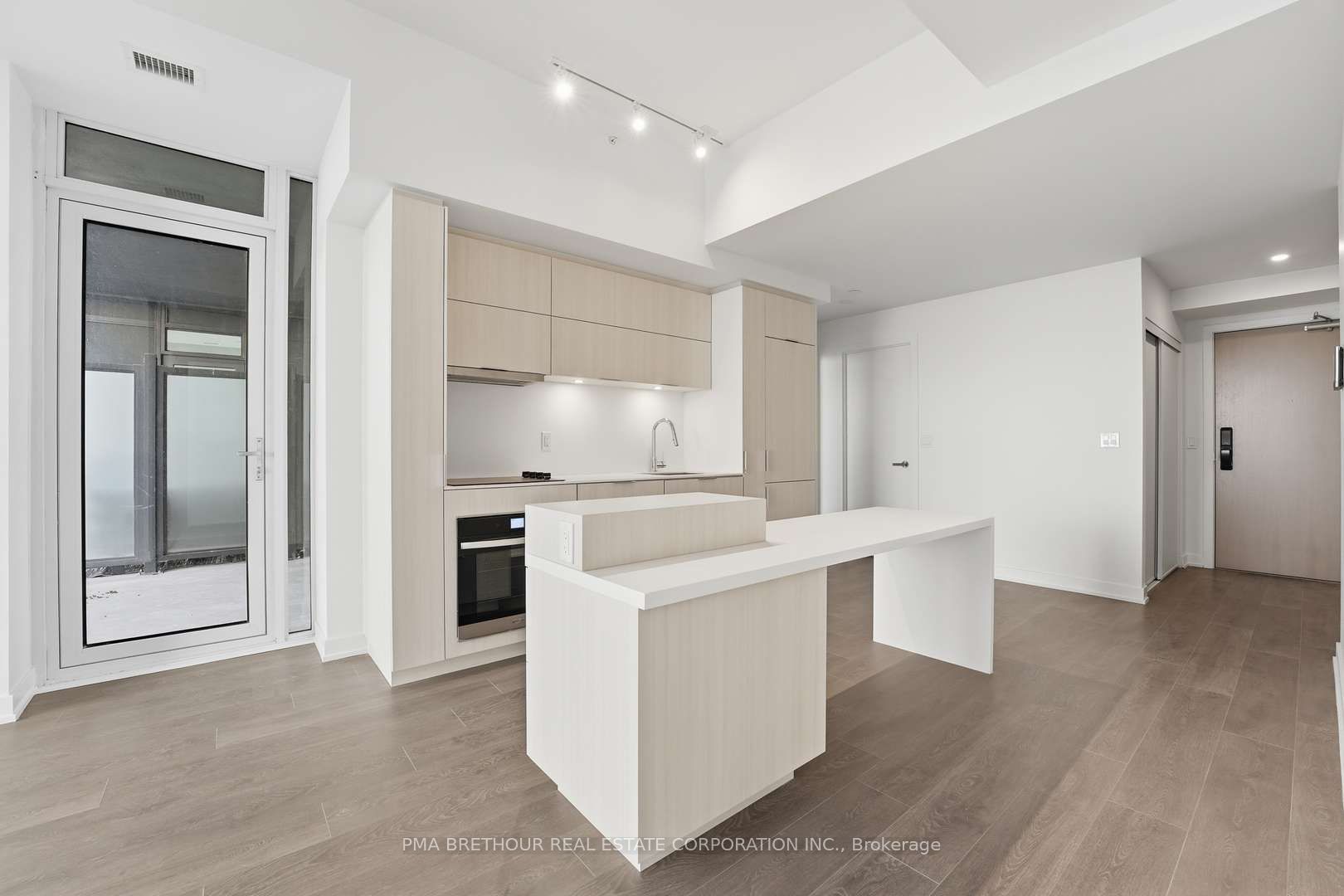 370 Martha Street 2603